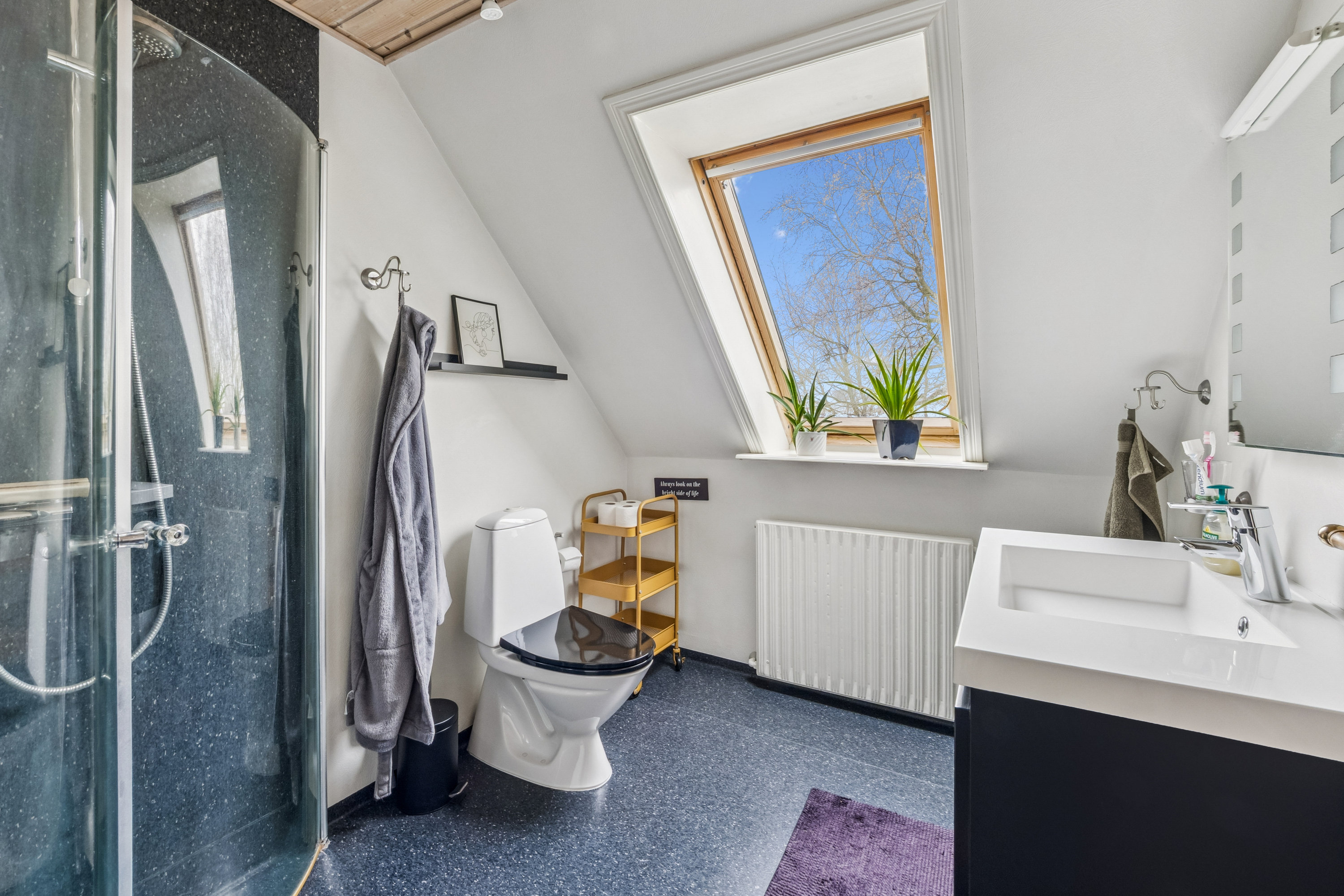 Fremhævet badeværelse billede i fuldskærmstilstand. Billede af Birkkærvej 3, Rakkeby, 7900 Nykøbing M