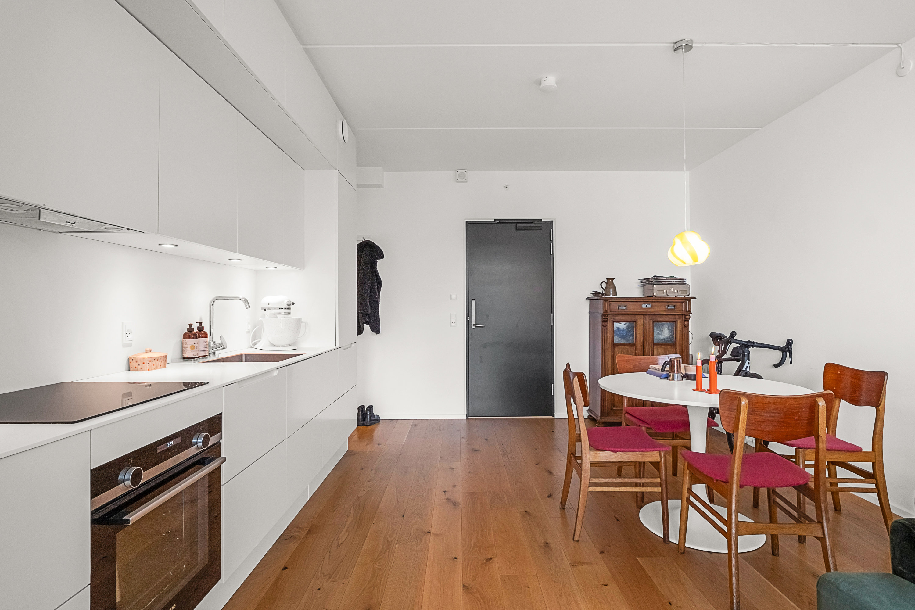 Fremhævet køkken alrum billede i fuldskærmstilstand. Billede af Irma Pedersens Gade 25, 4. 3., 8000 Aarhus C
