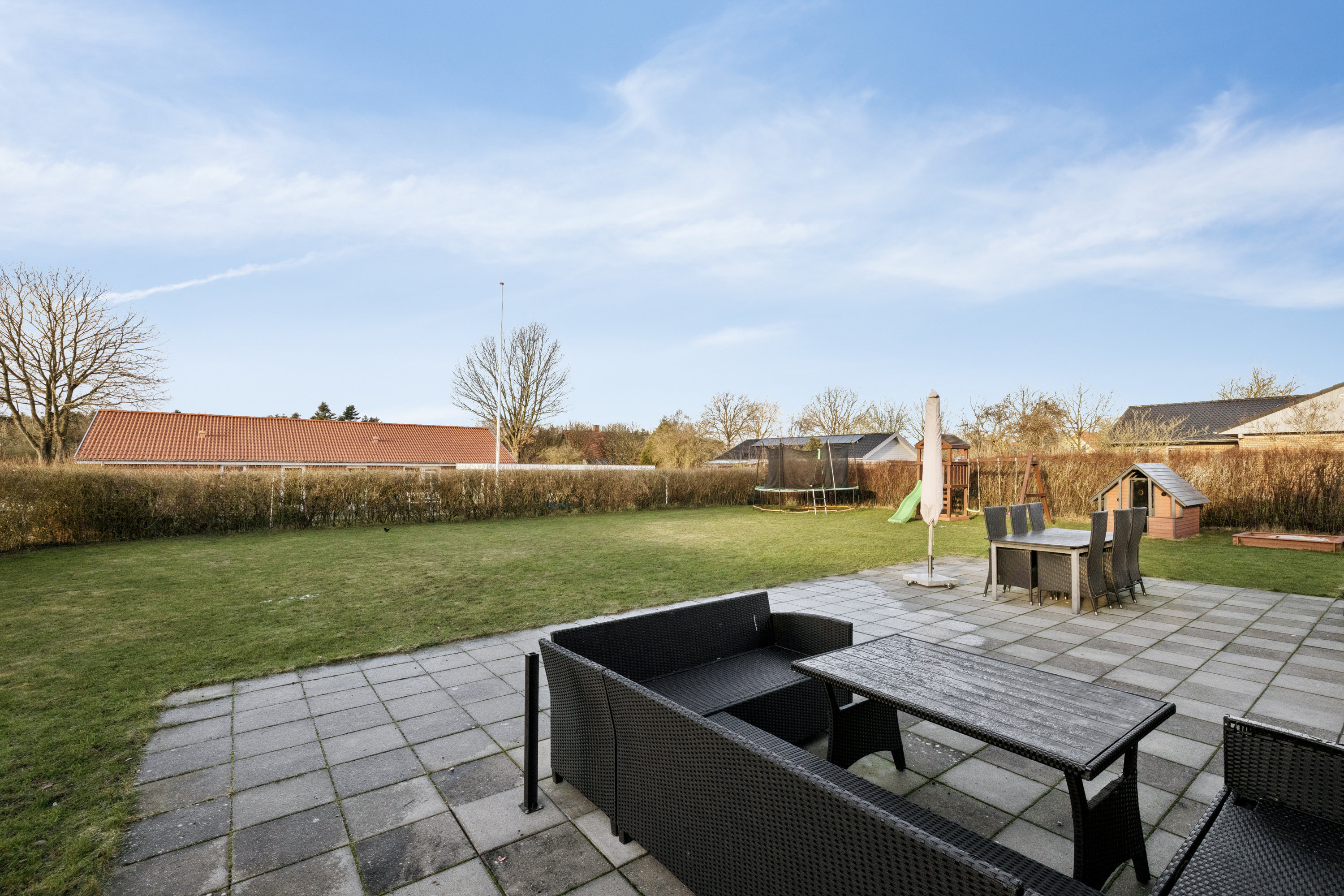 Fremhævet terrasse billede i fuldskærmstilstand. Billede af Veldsparken 64, Ørum, 8830 Tjele