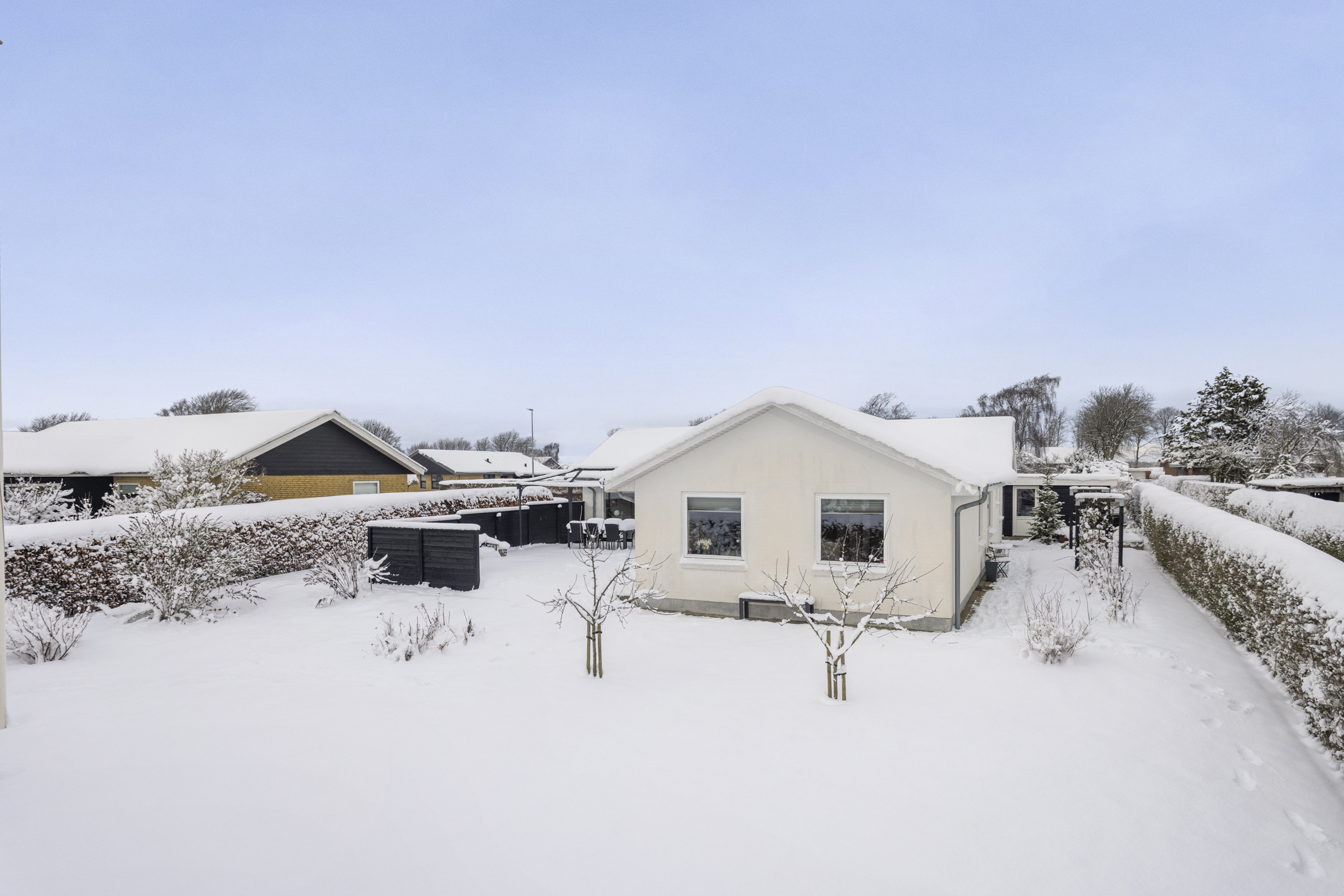 Fremhævet facade billede i fuldskærmstilstand. Billede af Skjoldsgade 26, 9700 Brønderslev