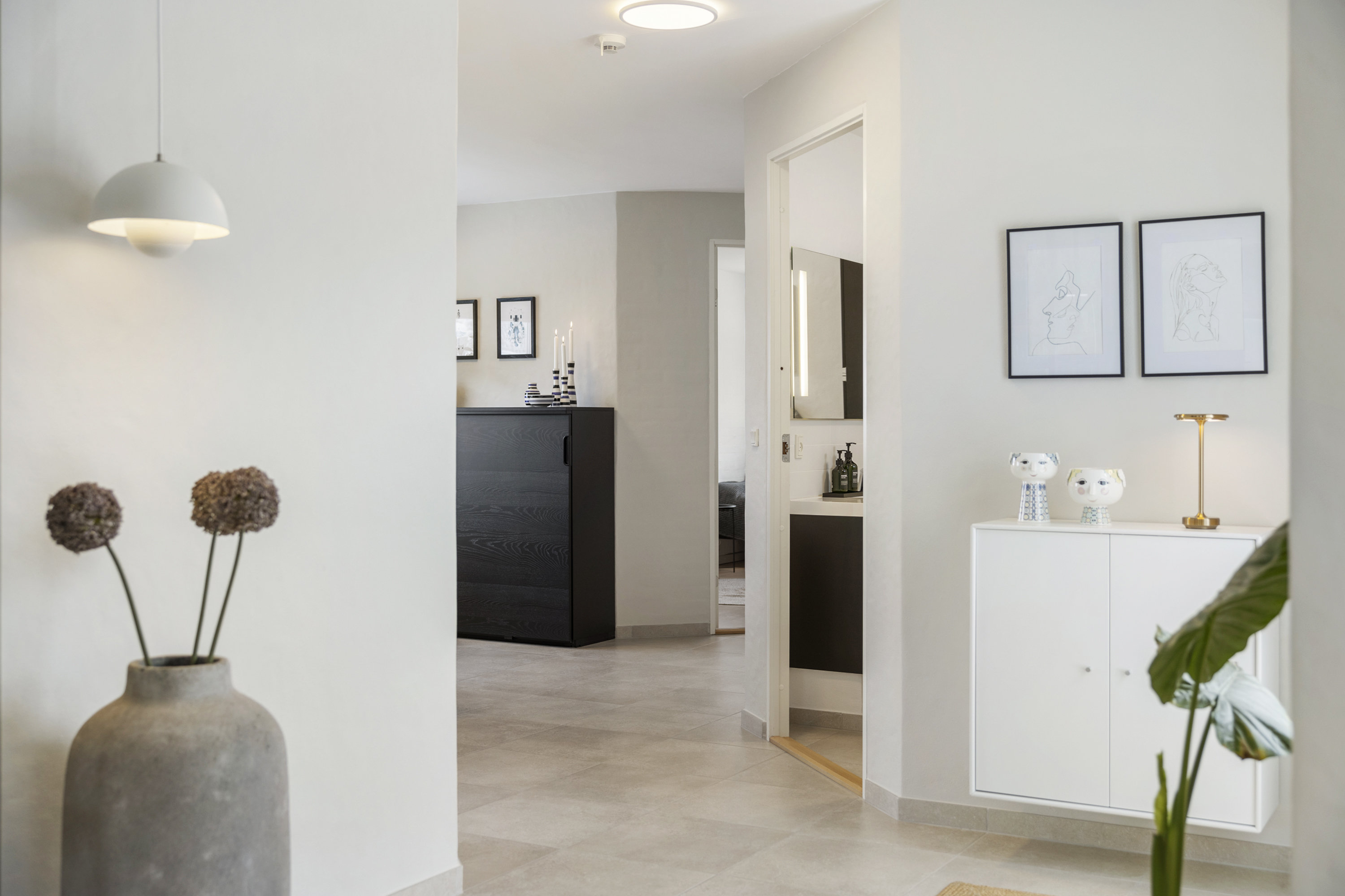 Fremhævet gang billede i fuldskærmstilstand. Billede af Skjoldsgade 26, 9700 Brønderslev