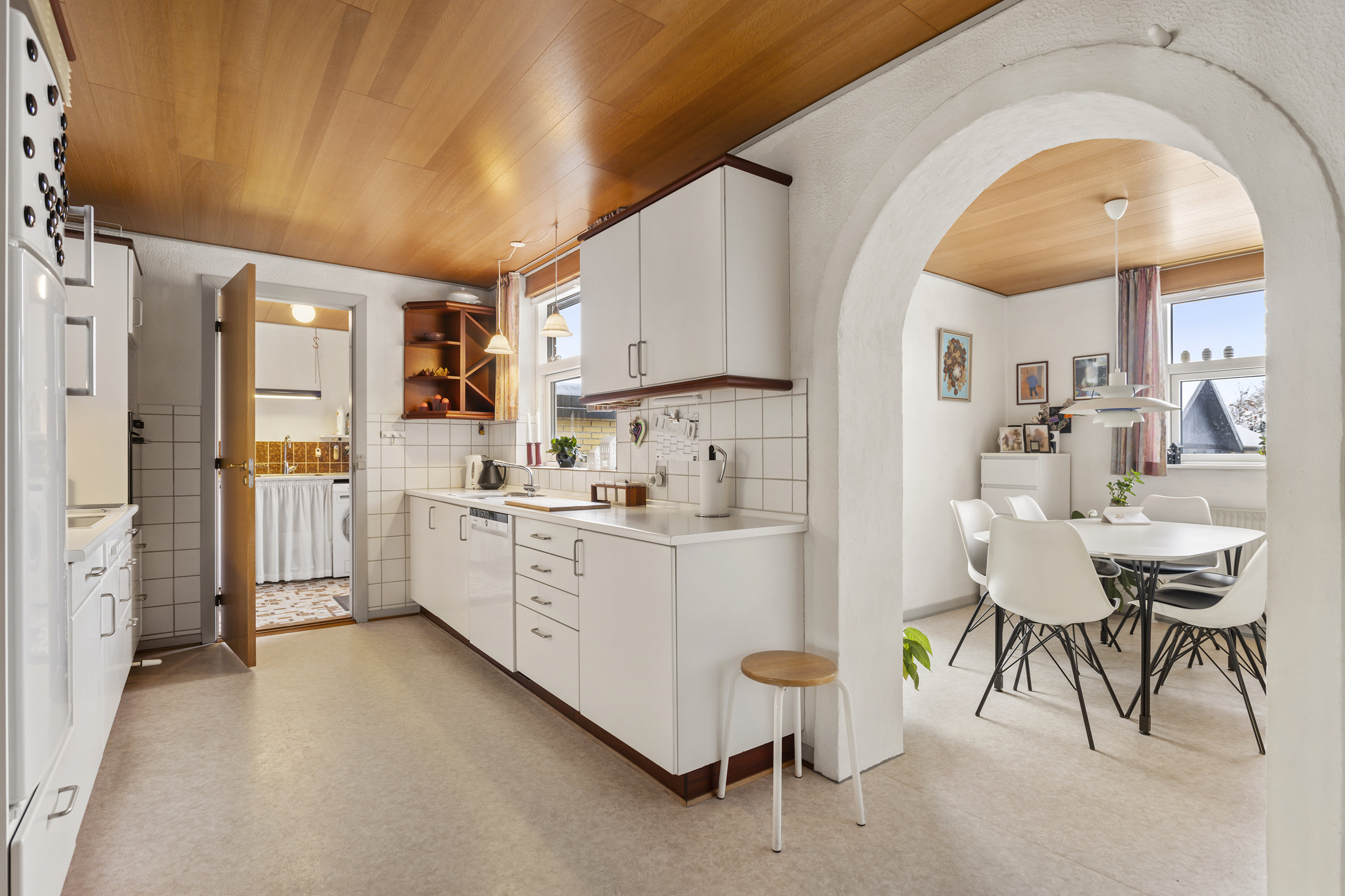Fremhævet køkken billede i fuldskærmstilstand. Billede af Asgård 14, 9700 Brønderslev