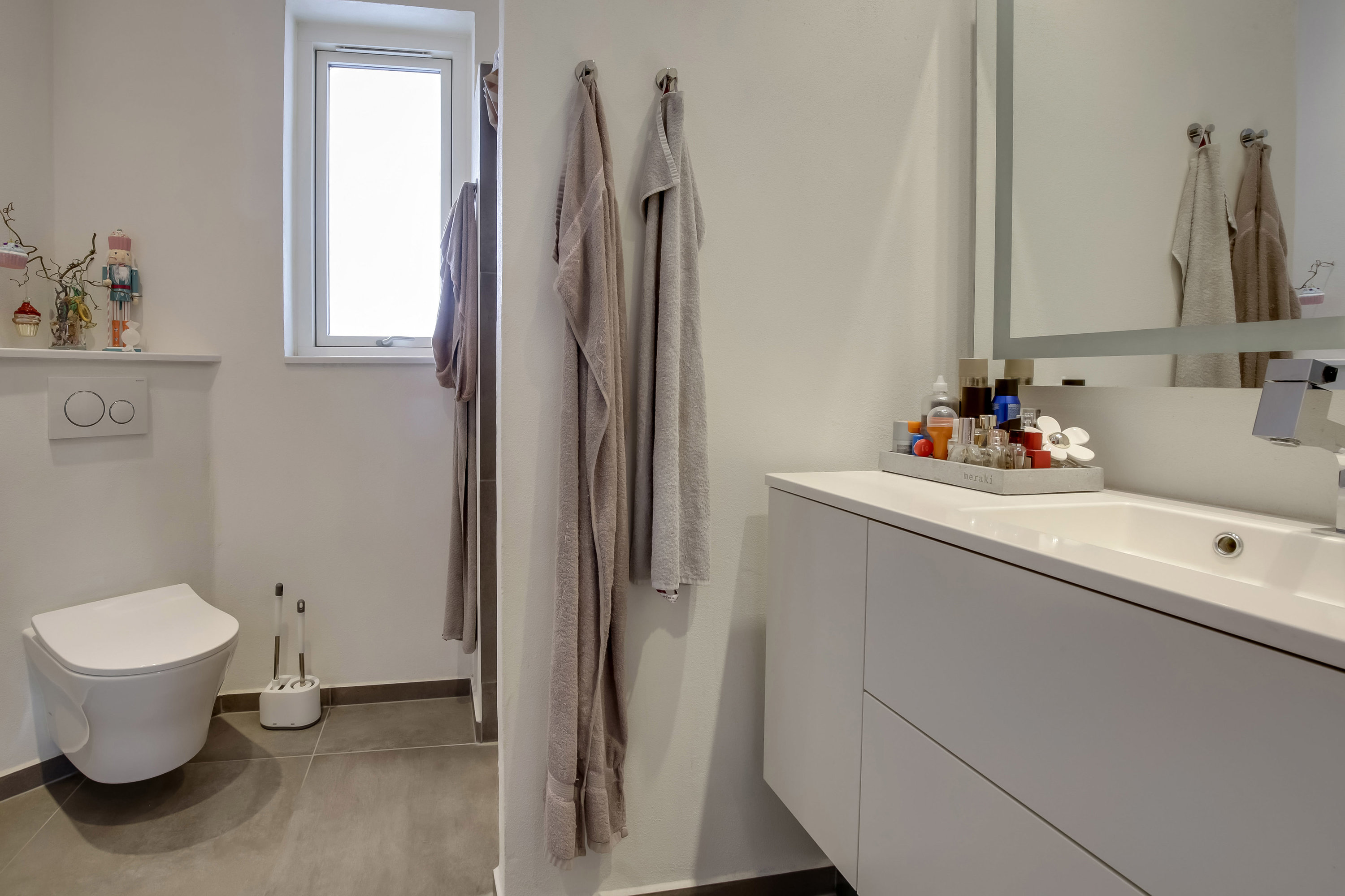 Fremhævet  billede i fuldskærmstilstand. Billede af Østervej 12A, 8544 Mørke