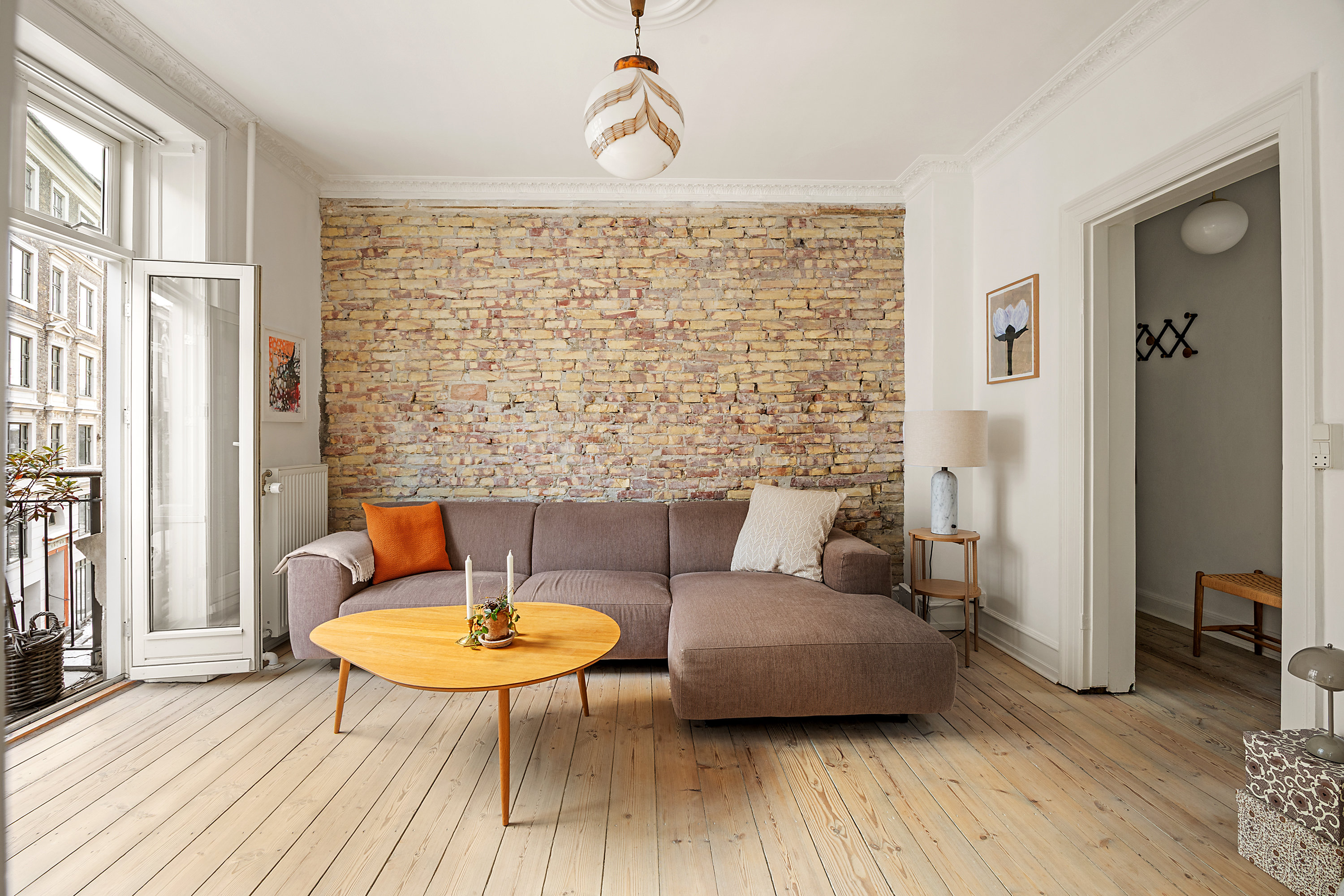 Fremhævet stue billede i fuldskærmstilstand. Billede af Burmeistersgade 1C, 2. th., 1429 København K