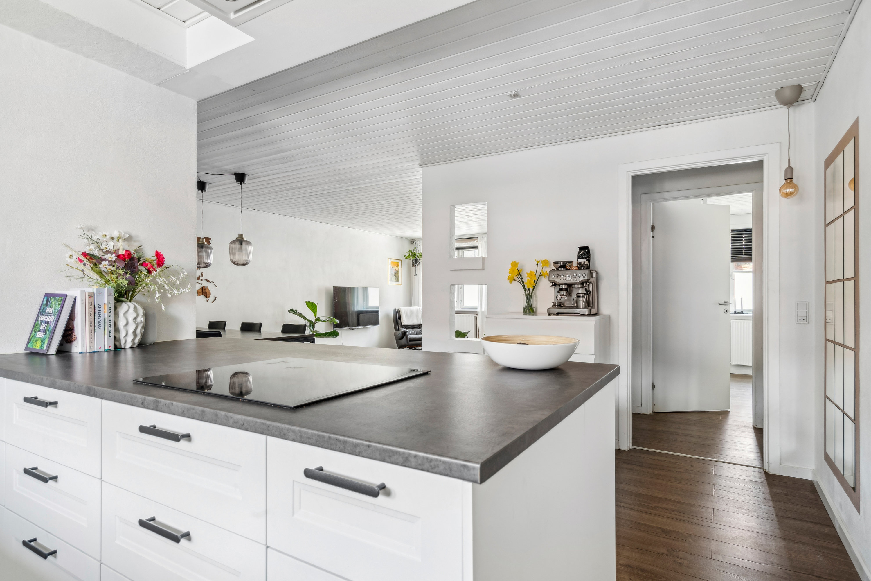 Fremhævet køkken billede i fuldskærmstilstand. Billede af Dronningensgade 25A, 9800 Hjørring