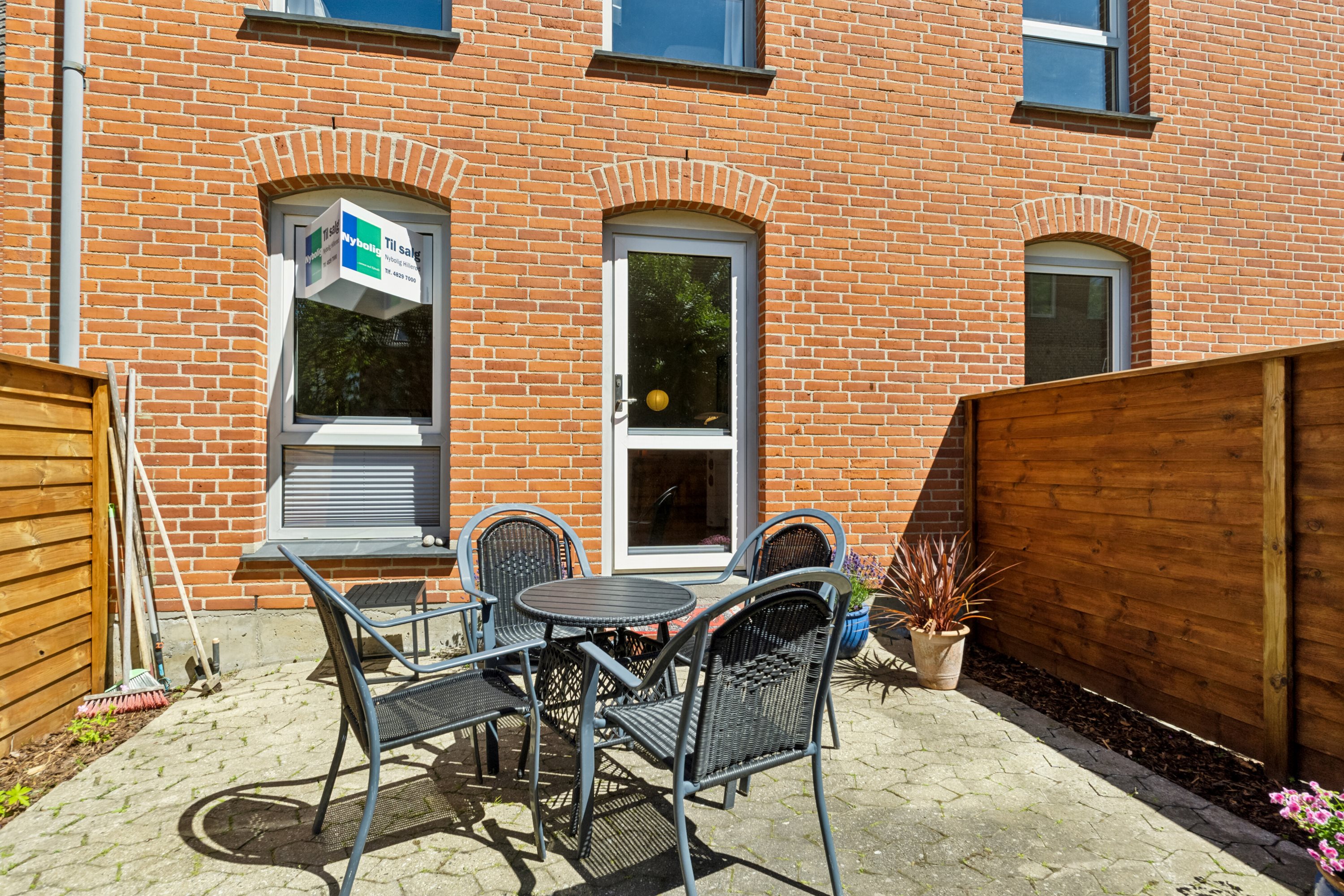 Fremhævet terrasse billede i fuldskærmstilstand. Billede af Nordre Jernbanevej 13A, st.. th., 3400 Hillerød