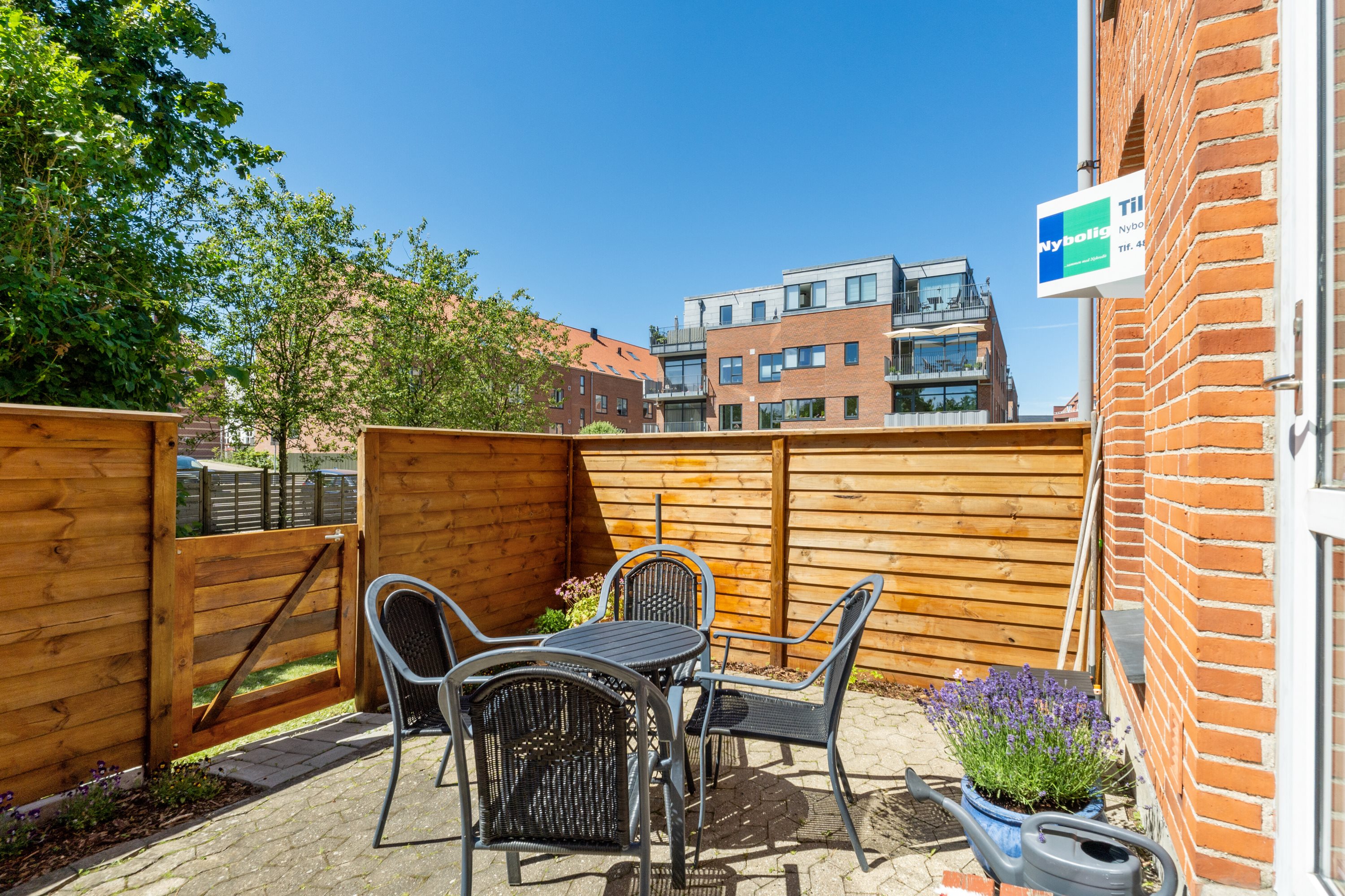 Fremhævet terrasse billede i fuldskærmstilstand. Billede af Nordre Jernbanevej 13A, st.. th., 3400 Hillerød