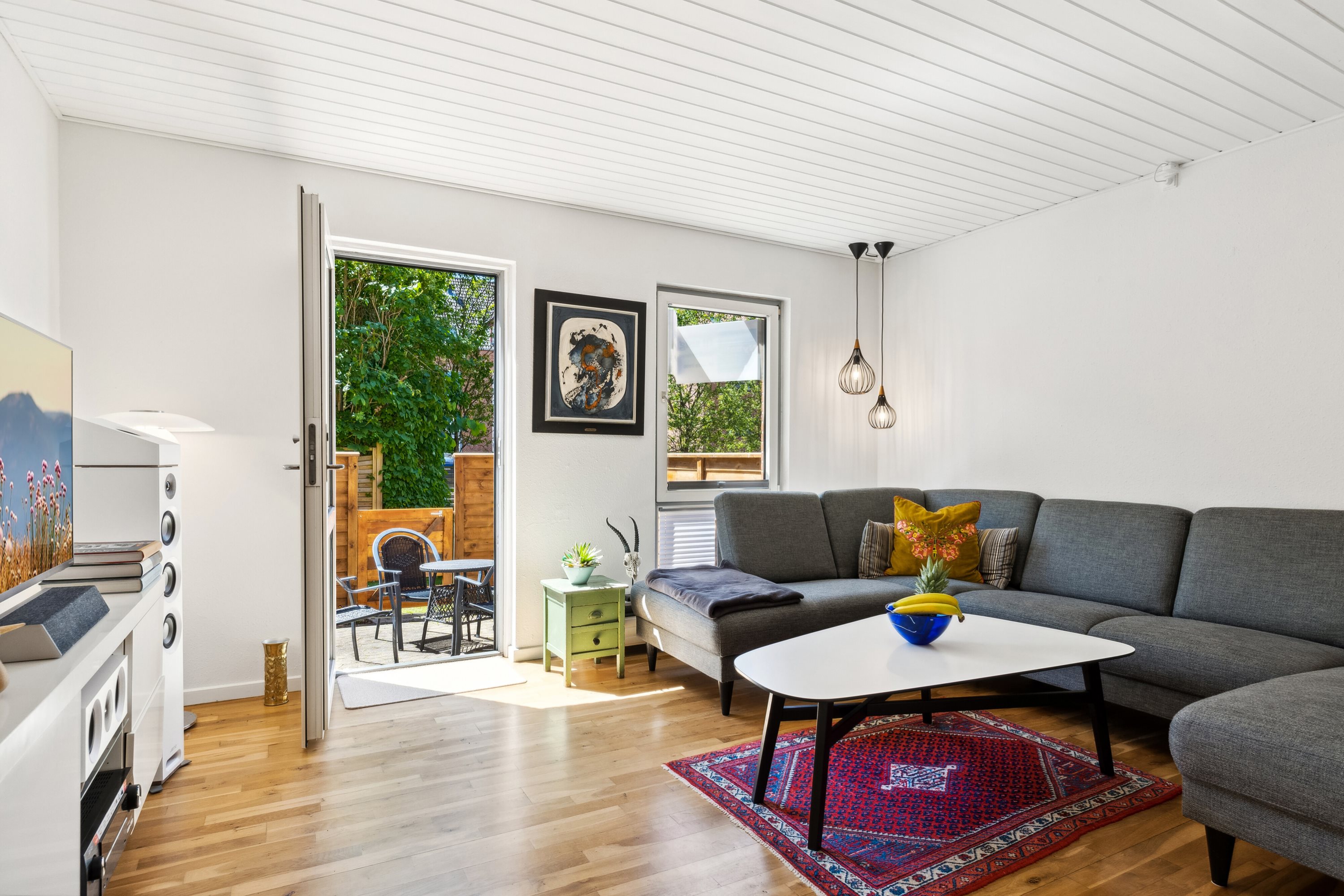 Fremhævet stue billede i fuldskærmstilstand. Billede af Nordre Jernbanevej 13A, st.. th., 3400 Hillerød