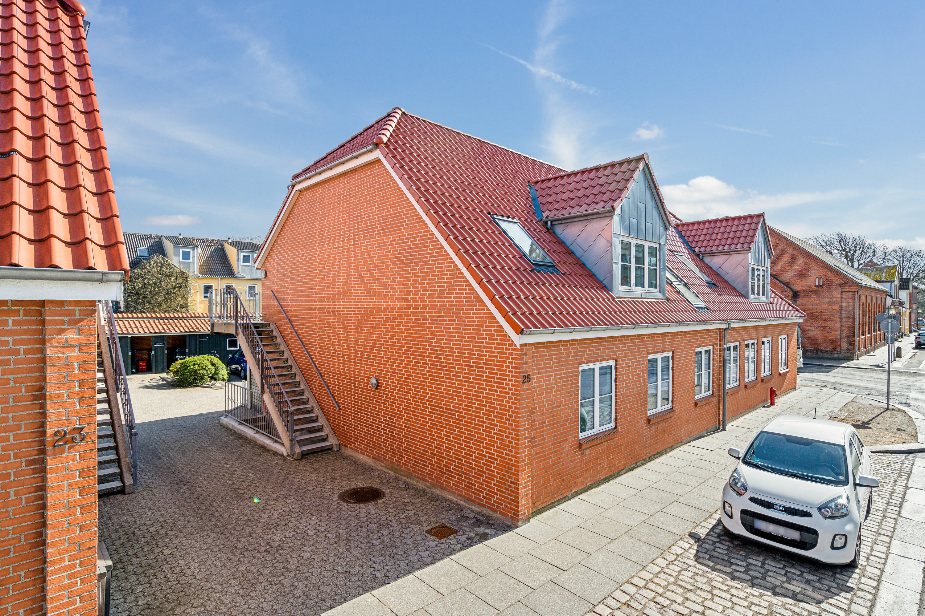 Fremhævet ejendommen billede i fuldskærmstilstand. Billede af Dronningensgade 25A, 9800 Hjørring