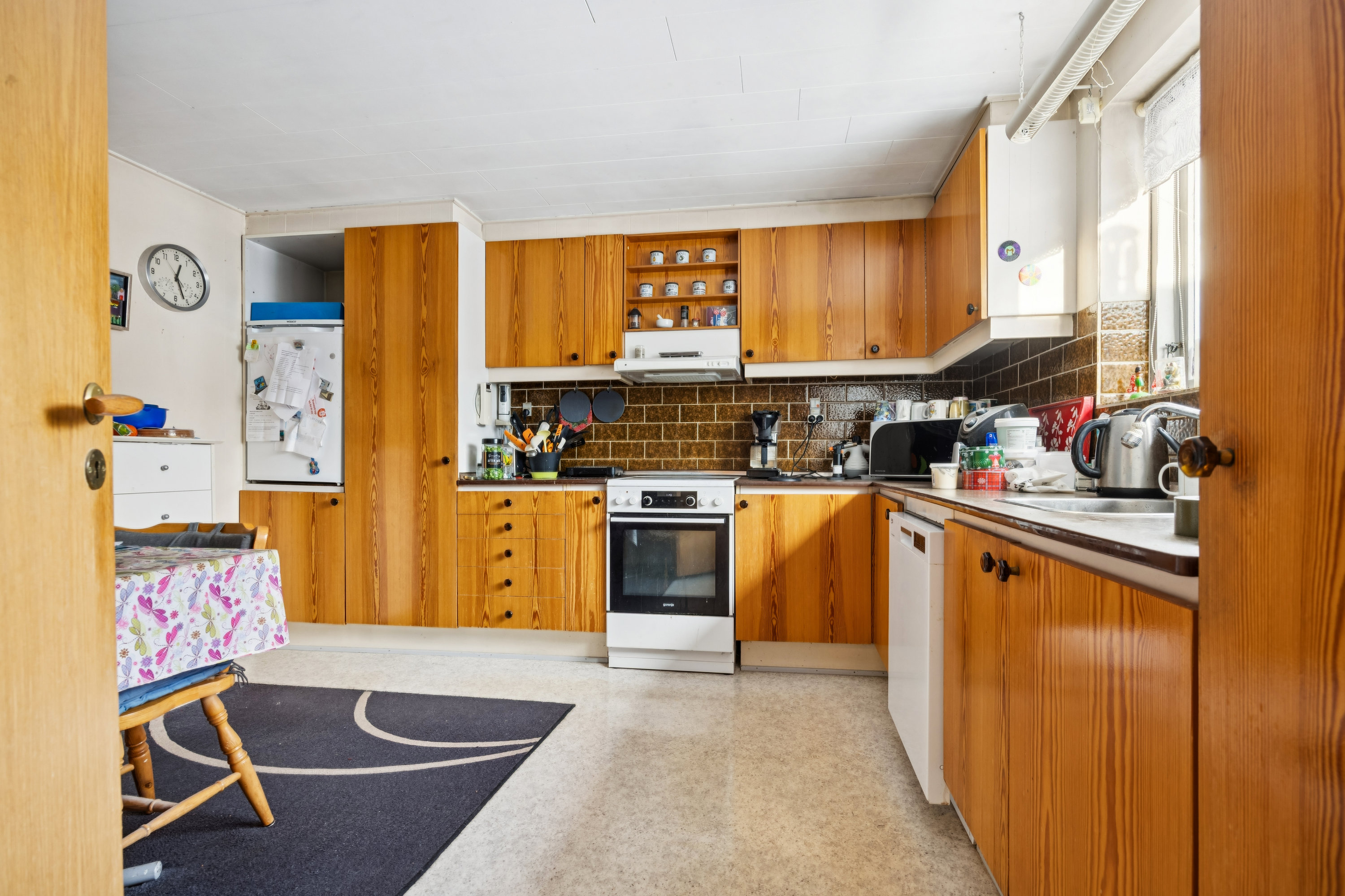 Miniaturebillede 1: køkken. Billede af Romdrupvej 9, 9270 Klarup