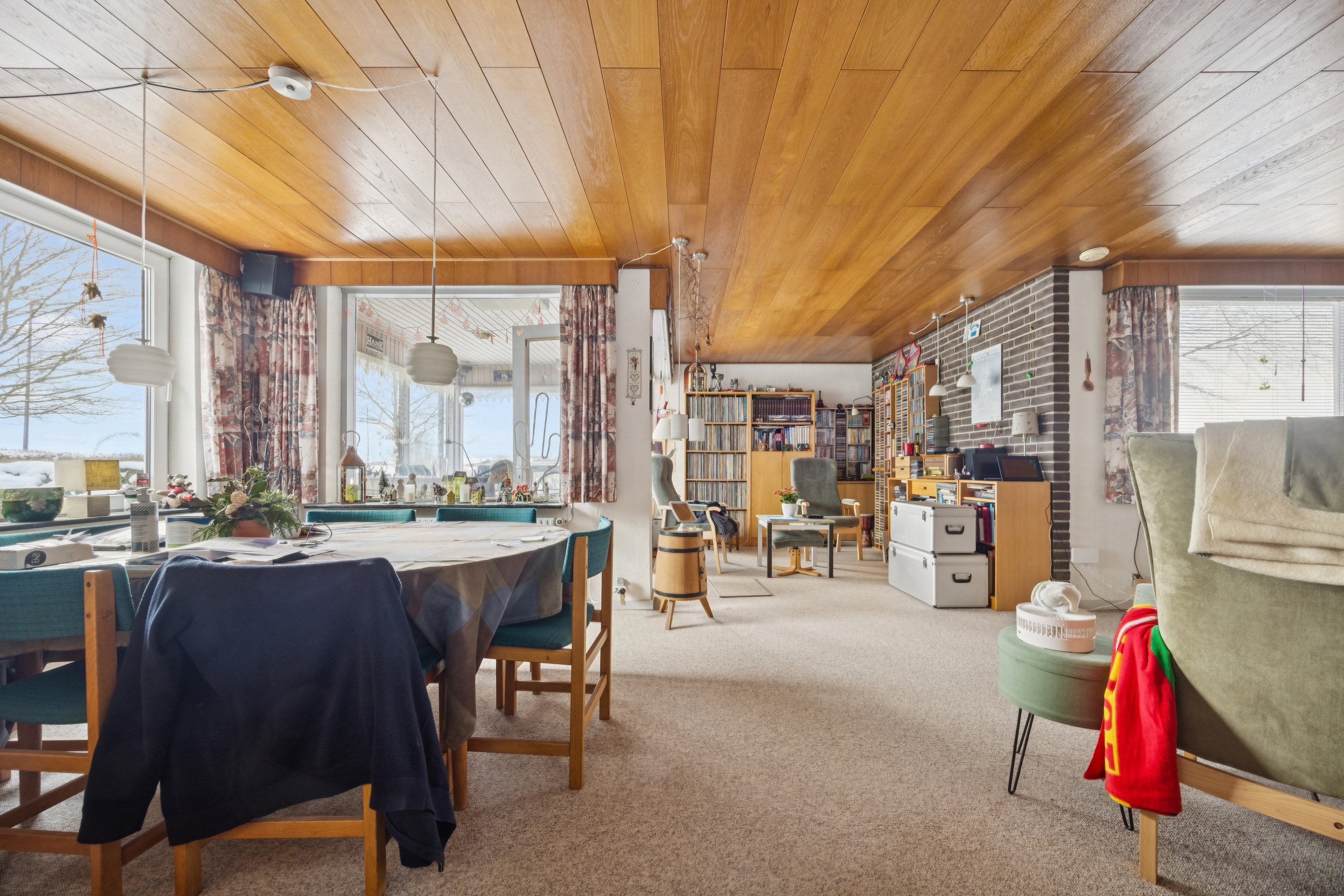 Fremhævet stue billede i fuldskærmstilstand. Billede af Romdrupvej 9, 9270 Klarup