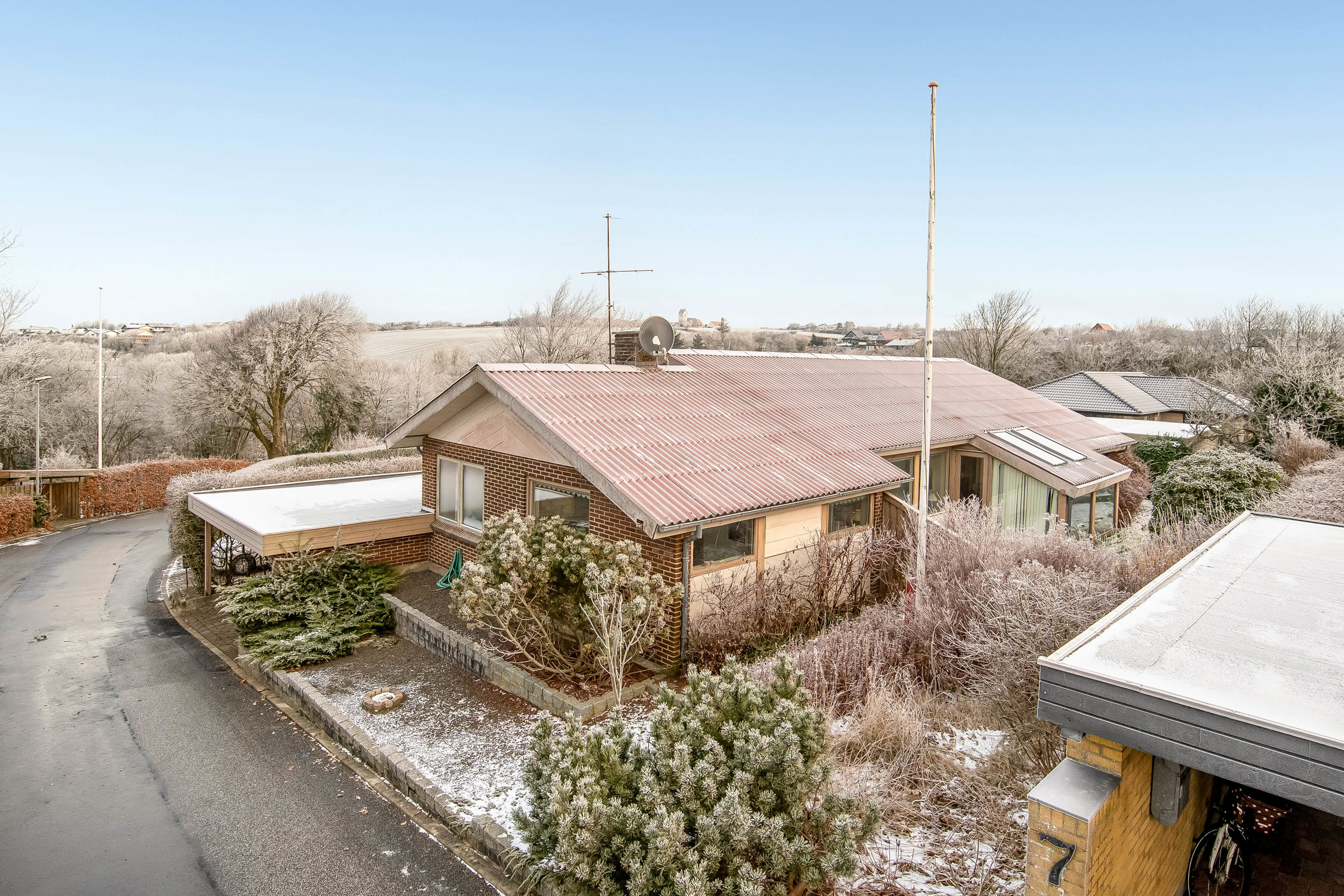 Fremhævet ejendommen billede i fuldskærmstilstand. Billede af Søbakken 5, 7620 Lemvig