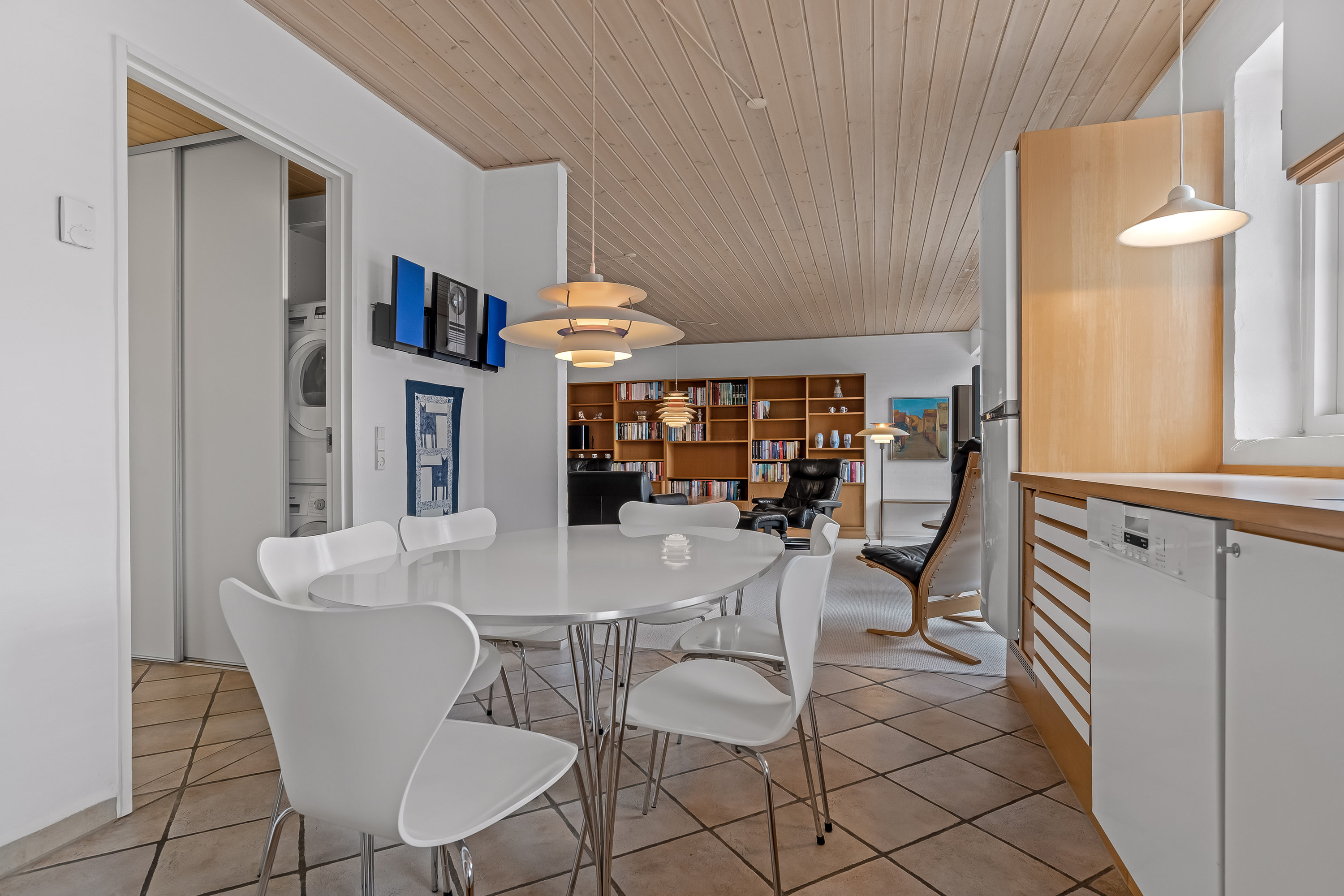 Fremhævet køkken billede i fuldskærmstilstand. Billede af Møllevej 11G, 7500 Holstebro