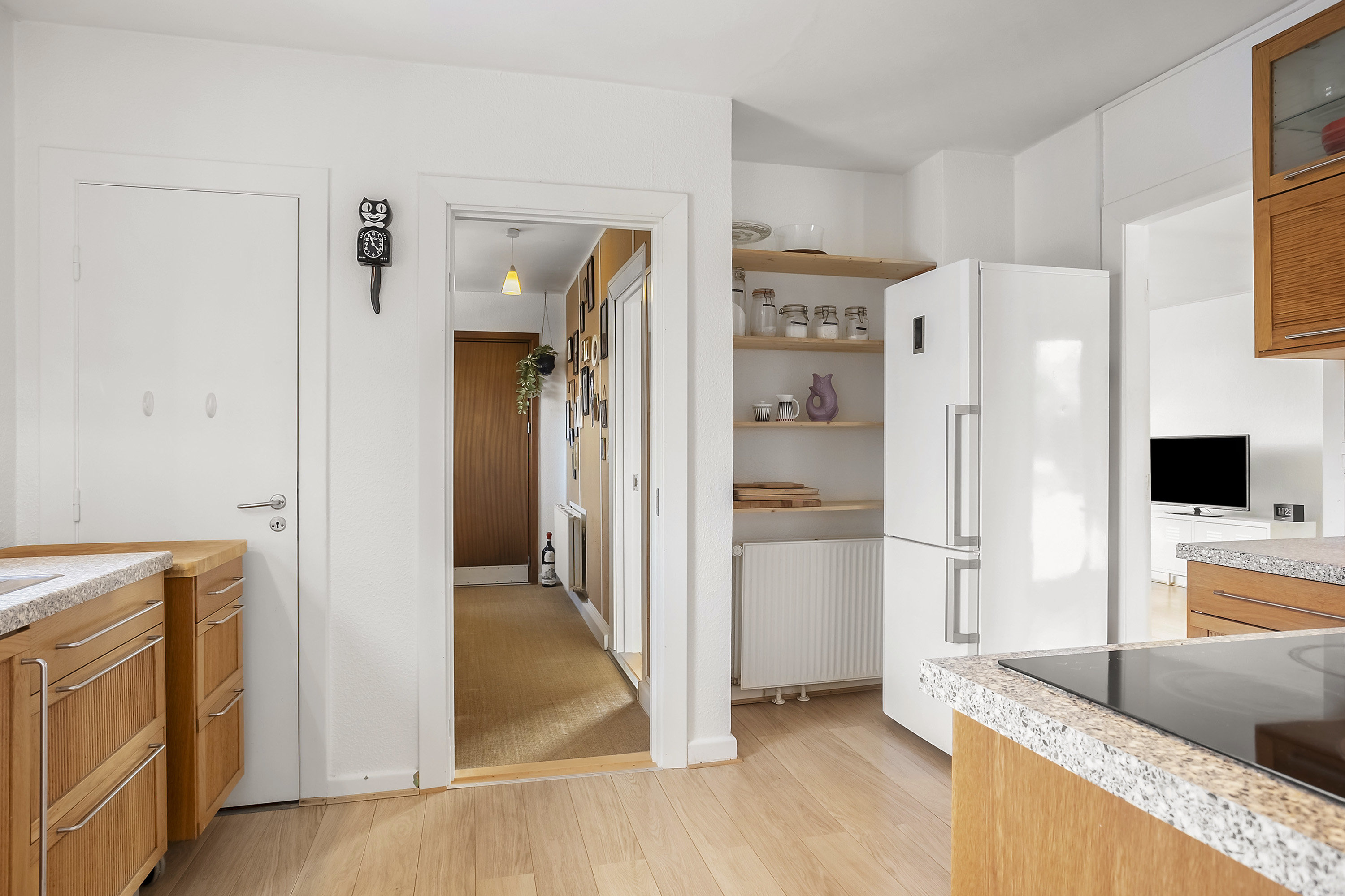 Fremhævet køkken billede i fuldskærmstilstand. Billede af Tværgade 9, 6621 Gesten