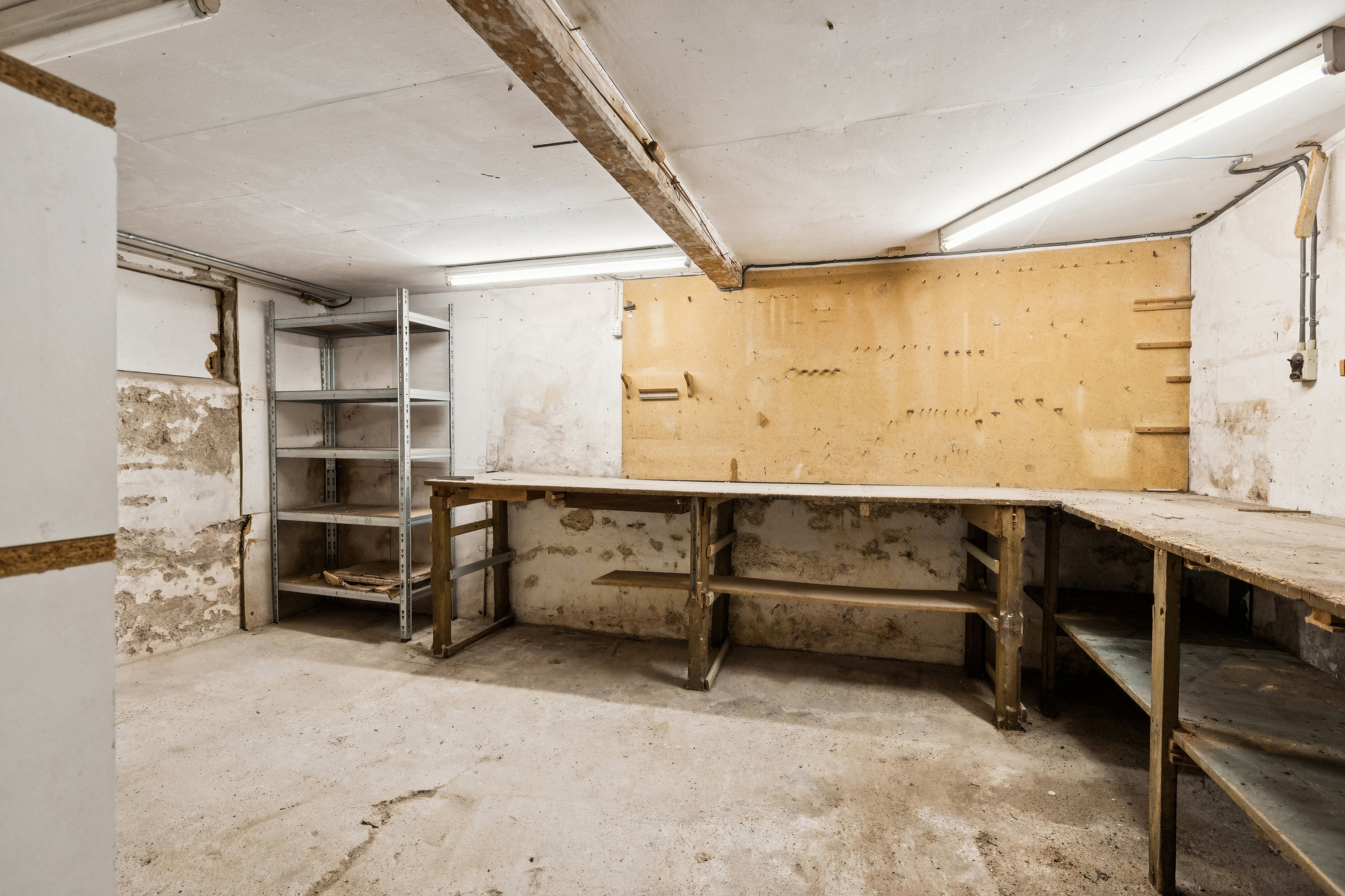 Fremhævet værksted billede i fuldskærmstilstand. Billede af Vester Altan 35, 9500 Hobro