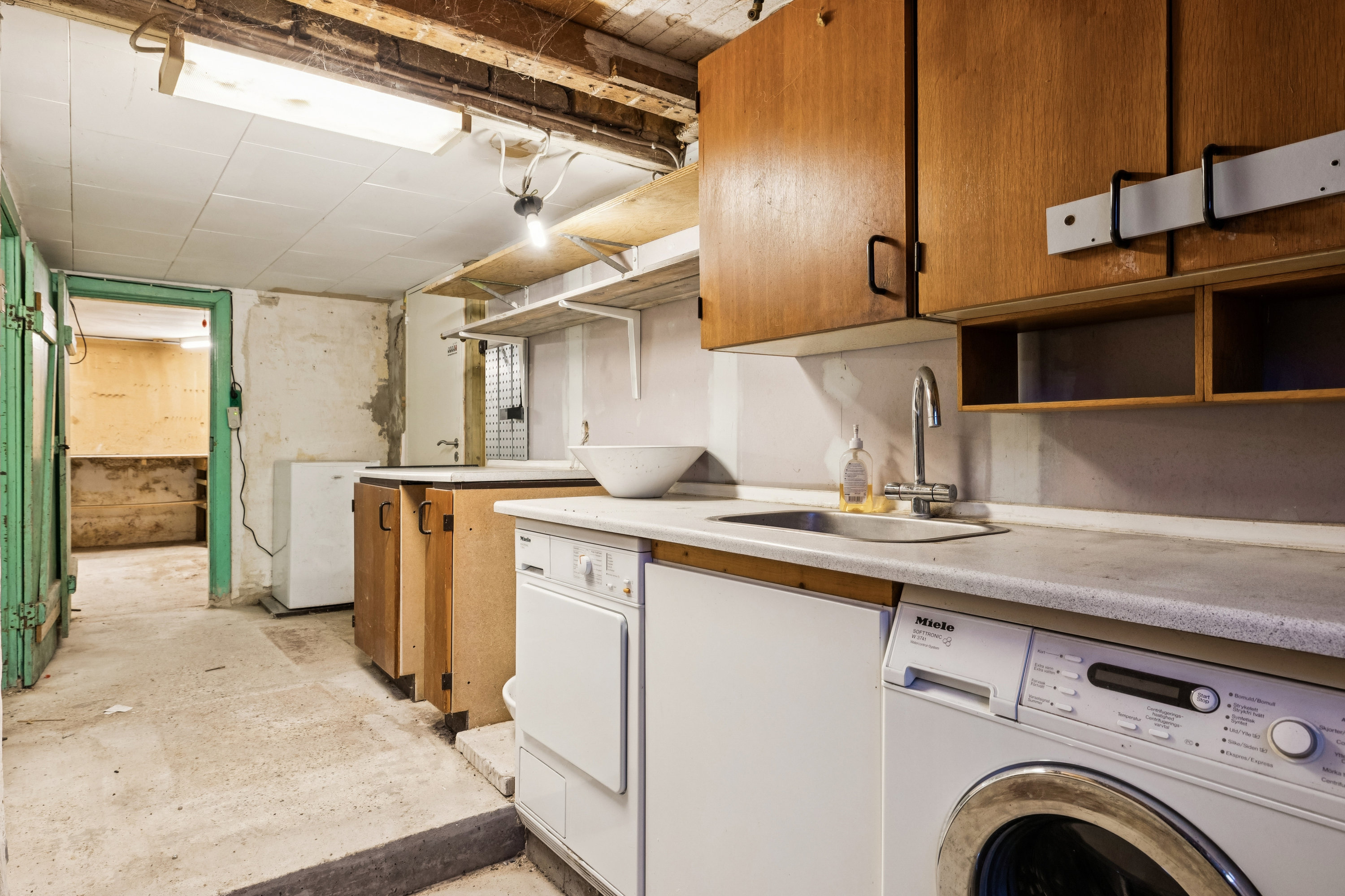 Fremhævet vaskerum billede i fuldskærmstilstand. Billede af Vester Altan 35, 9500 Hobro