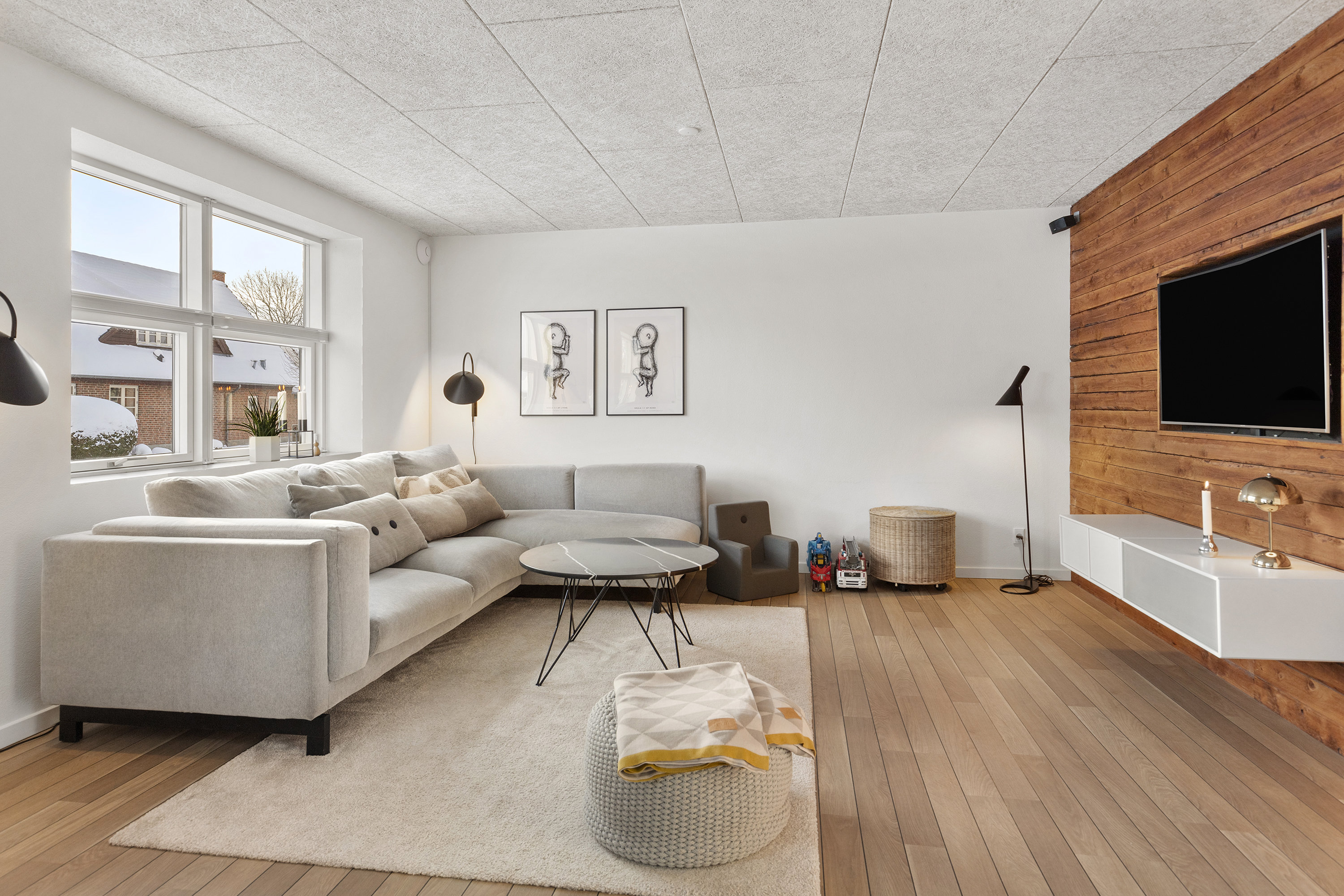 Fremhævet stue billede i fuldskærmstilstand. Billede af Bredgade 20, 9440 Aabybro