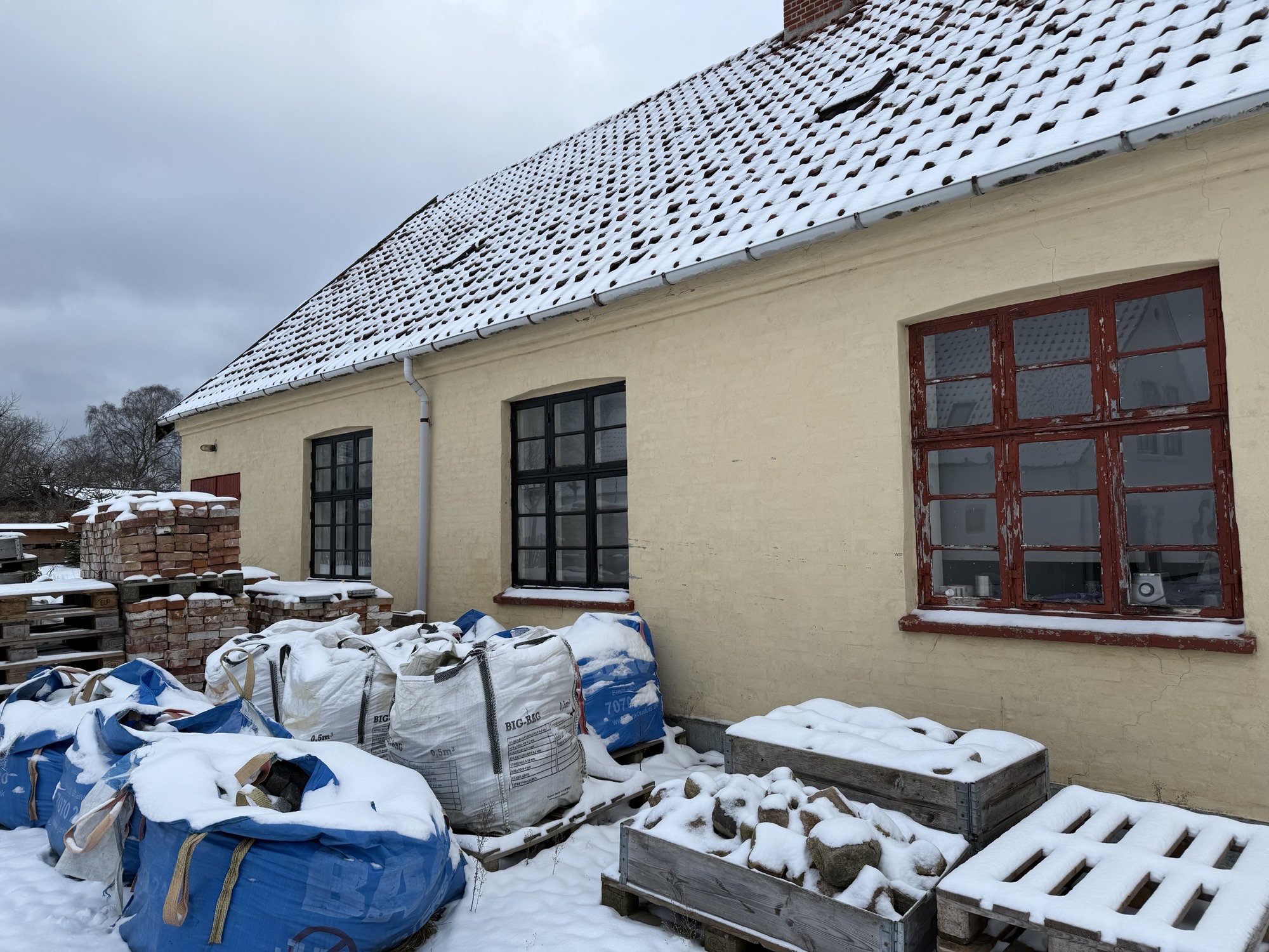 Fremhævet ejendommen billede i fuldskærmstilstand. Billede af Smedevænget 4, Saunte, 3100 Hornbæk