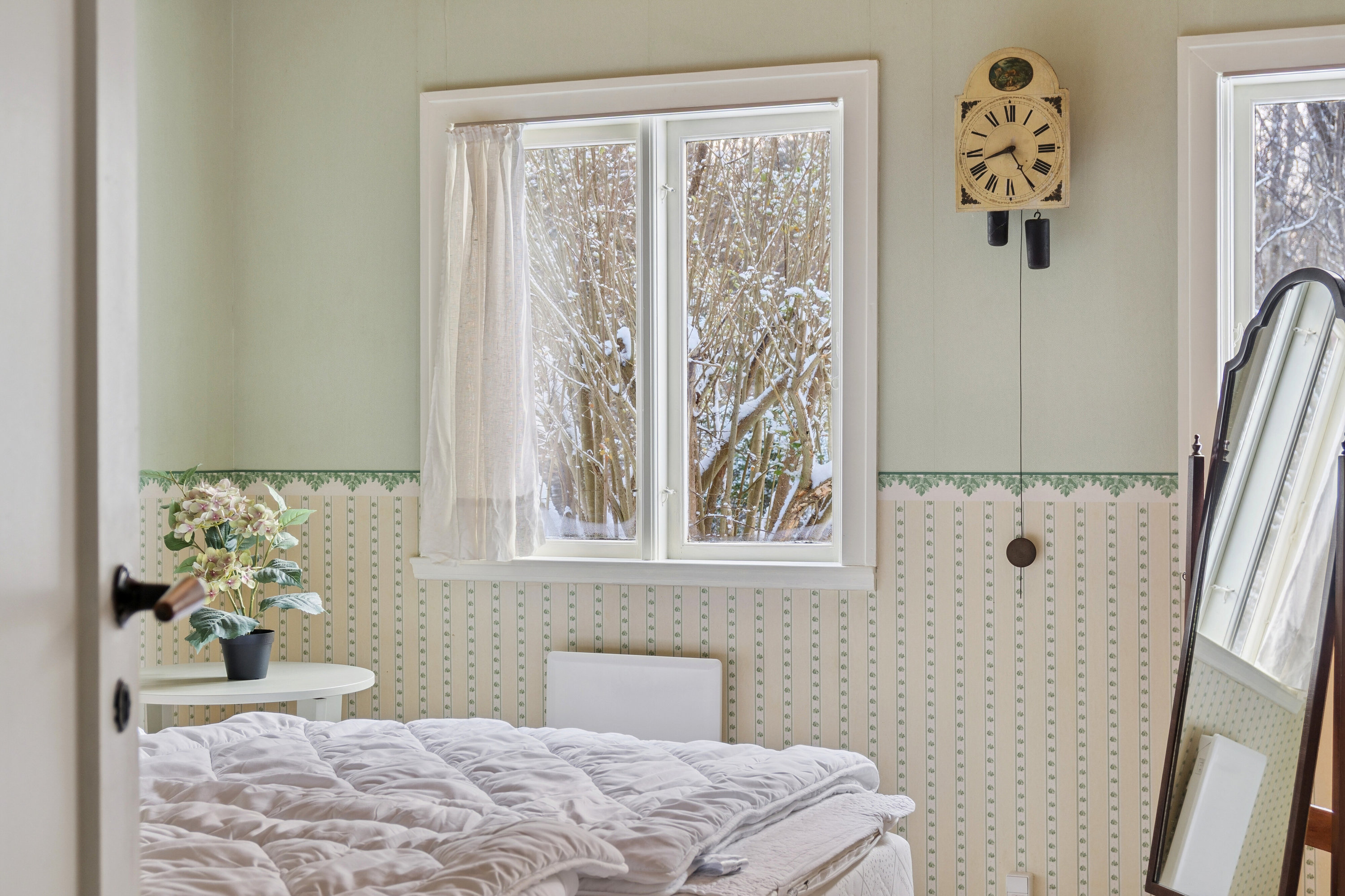 Fremhævet soveværelse billede i fuldskærmstilstand. Billede af Mejsevænget 1, 4581 Rørvig