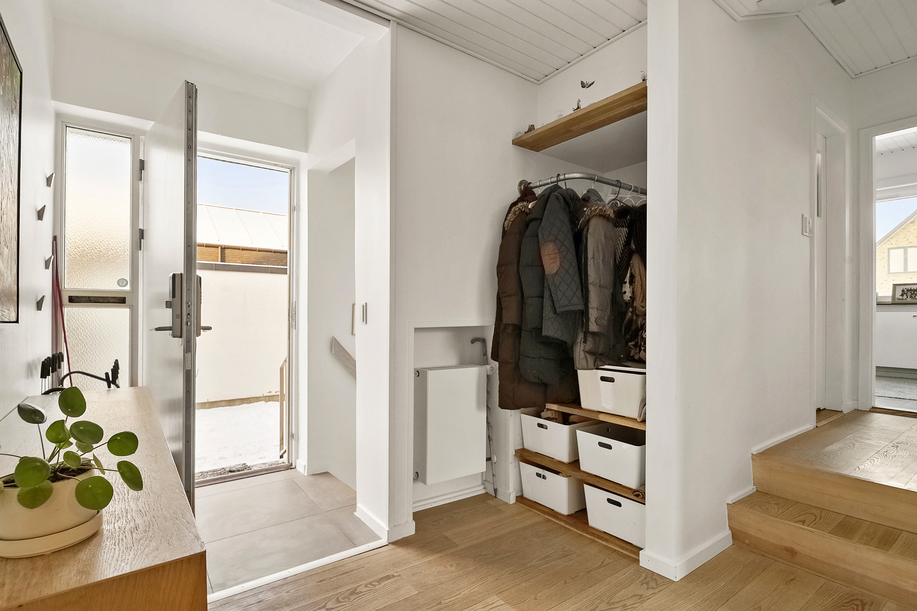 Fremhævet entré billede i fuldskærmstilstand. Billede af Bakkevænget 15, Risvangen, 8200 Aarhus N