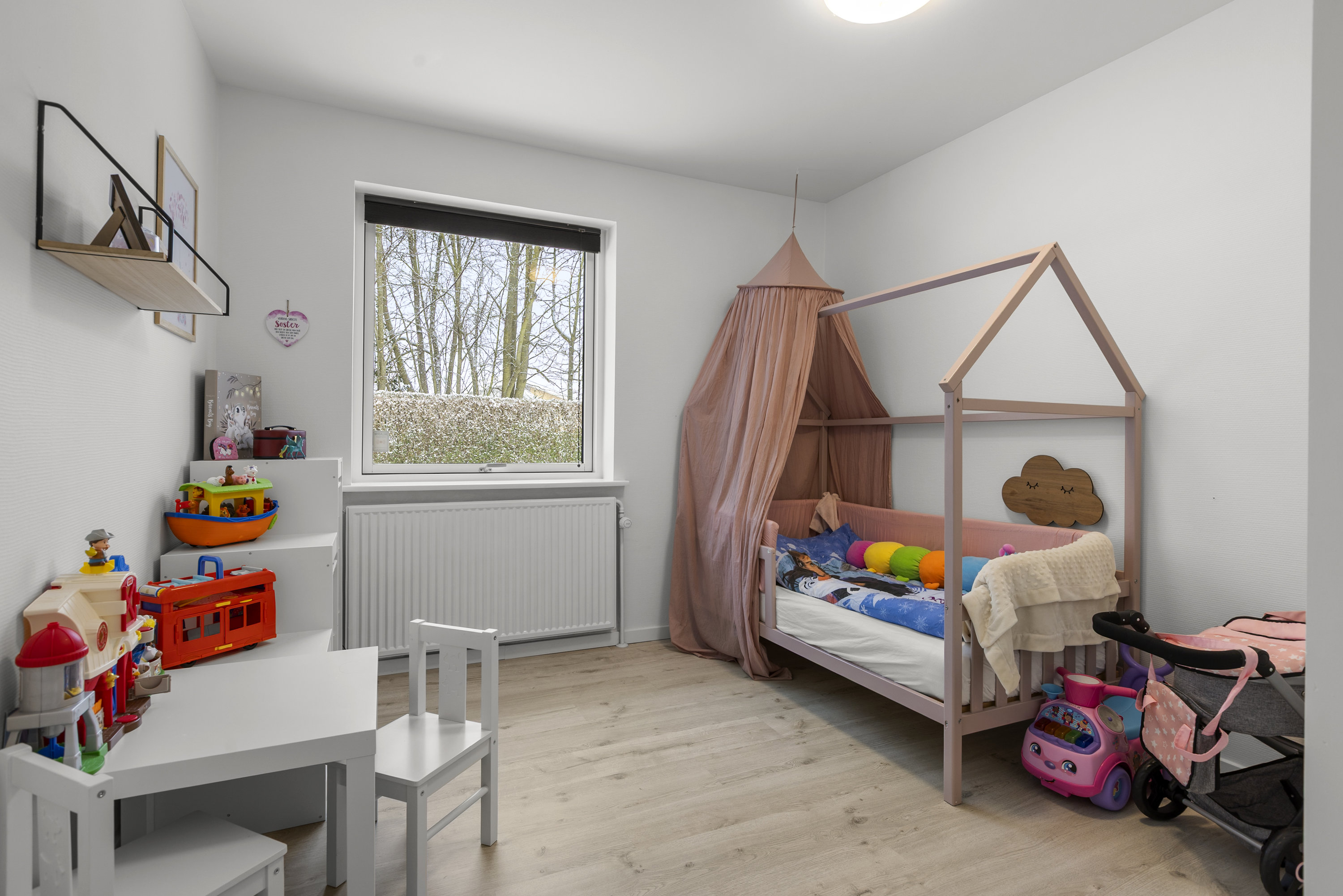 Fremhævet værelse billede i fuldskærmstilstand. Billede af Agervænget 41, 4293 Dianalund