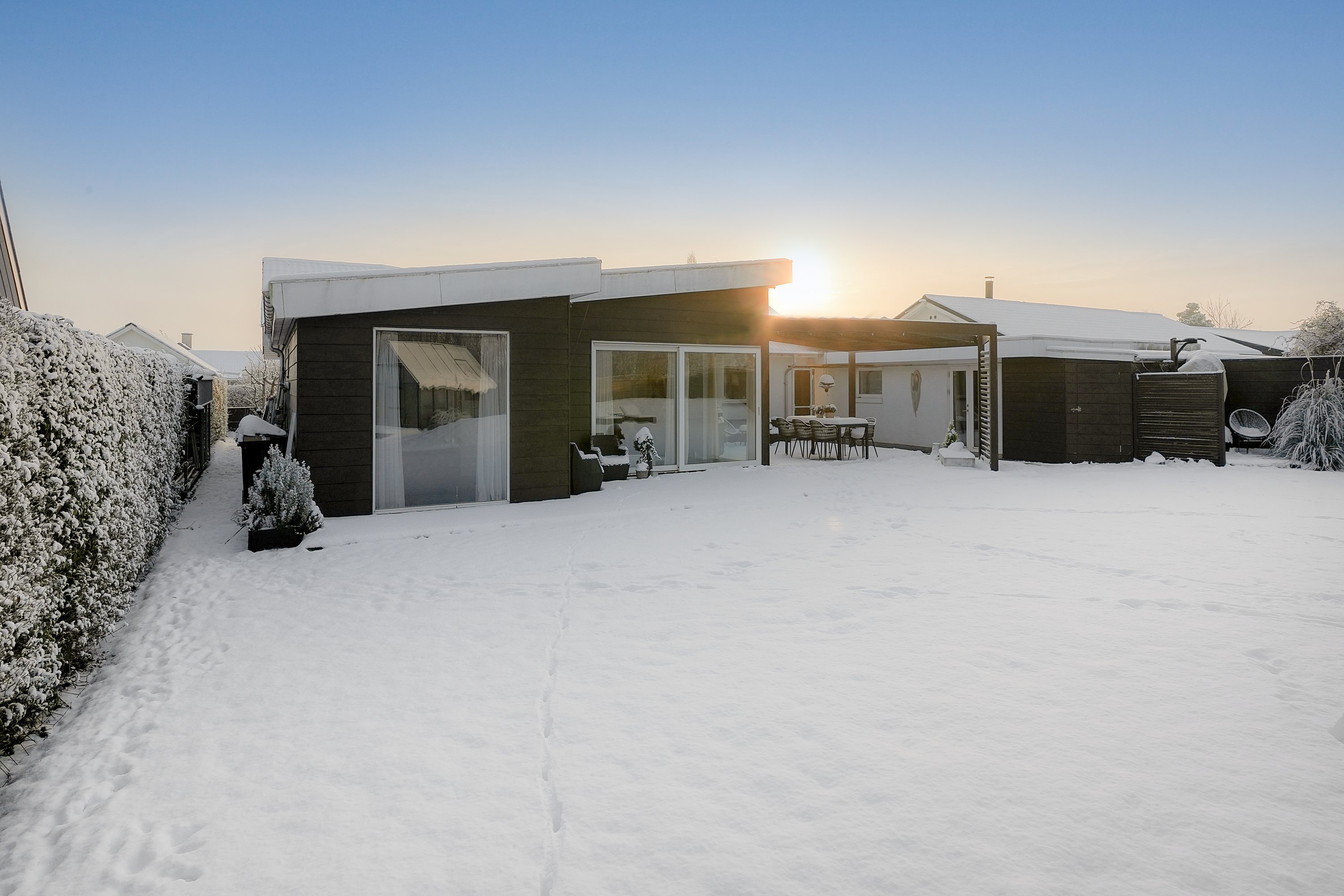 Fremhævet have billede i fuldskærmstilstand. Billede af Damtoften 5, 2680 Solrød Strand