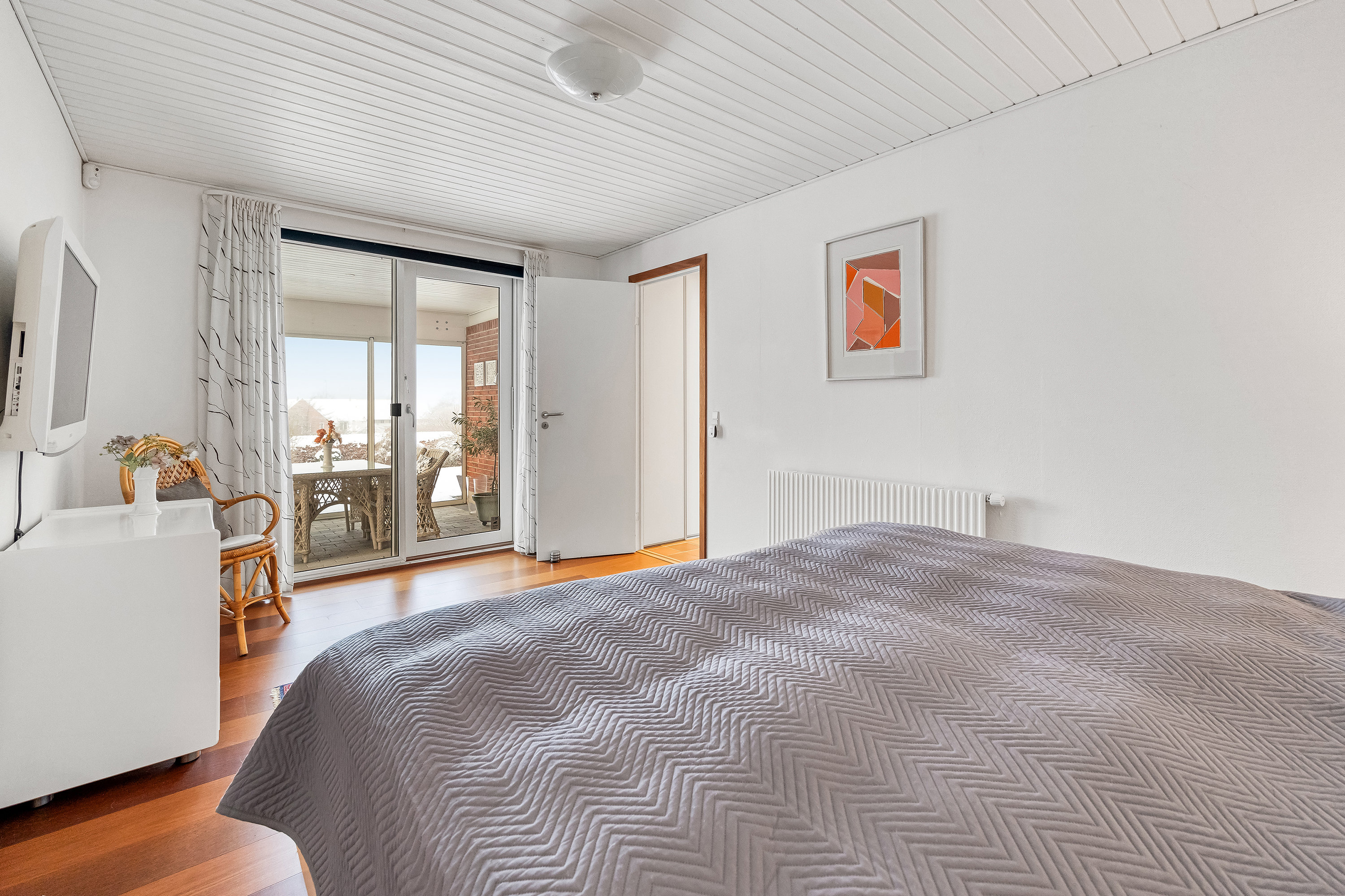 Fremhævet soveværelse billede i fuldskærmstilstand. Billede af Rytterbakken 3, 3650 Ølstykke