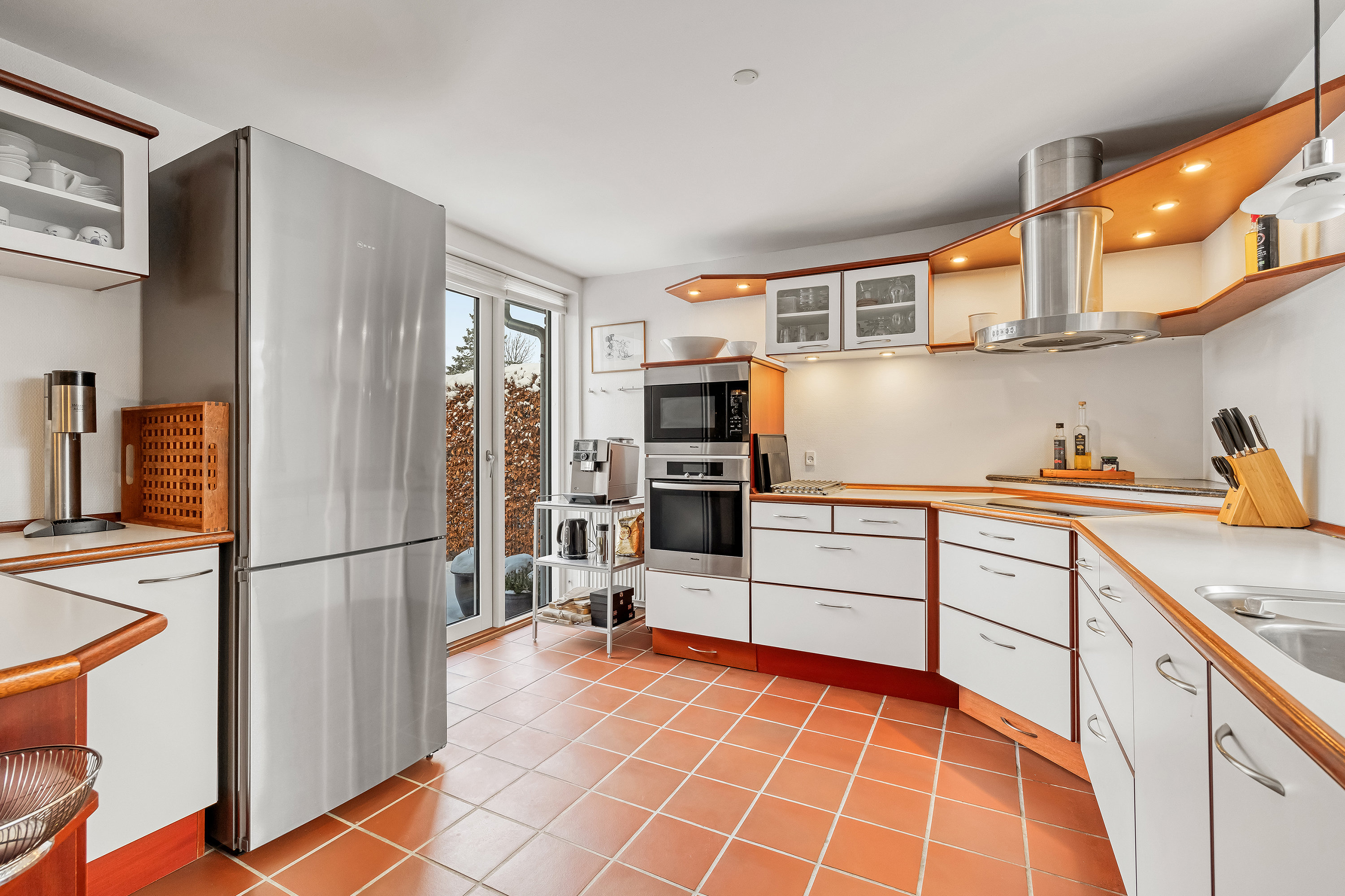 Fremhævet køkken billede i fuldskærmstilstand. Billede af Rytterbakken 3, 3650 Ølstykke