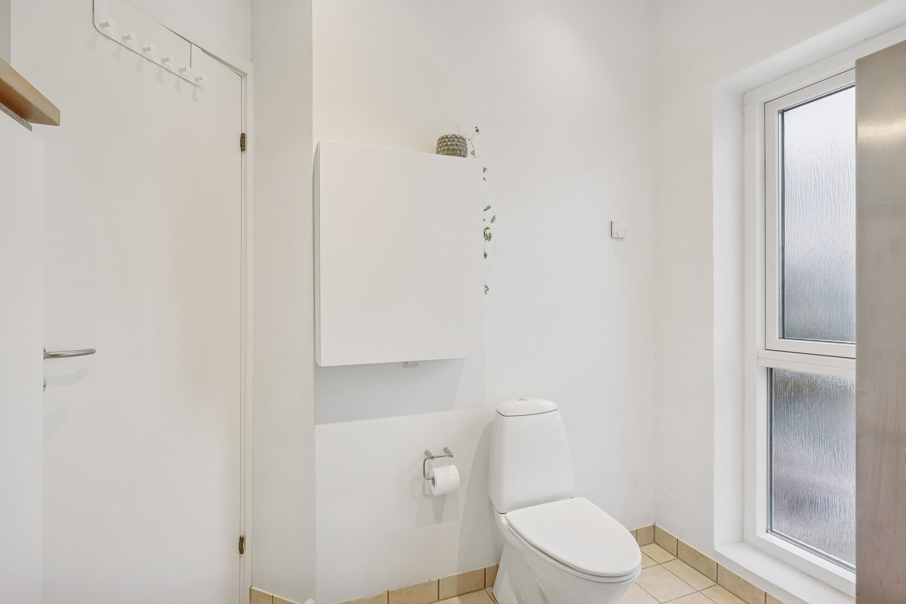 Fremhævet badeværelse billede i fuldskærmstilstand. Billede af Mælkevejen 7, 8541 Skødstrup