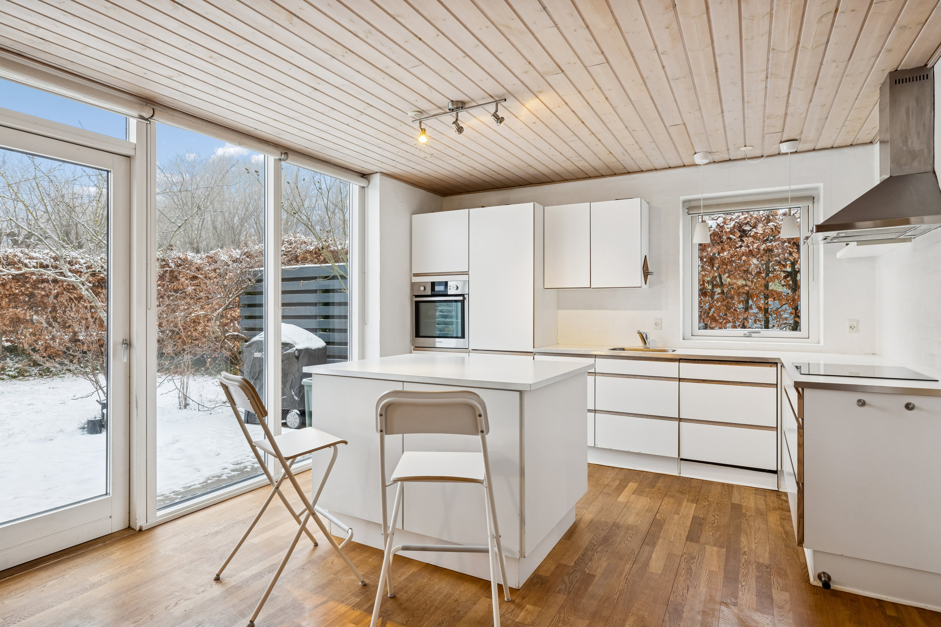 Fremhævet køkken billede i fuldskærmstilstand. Billede af Mælkevejen 7, 8541 Skødstrup