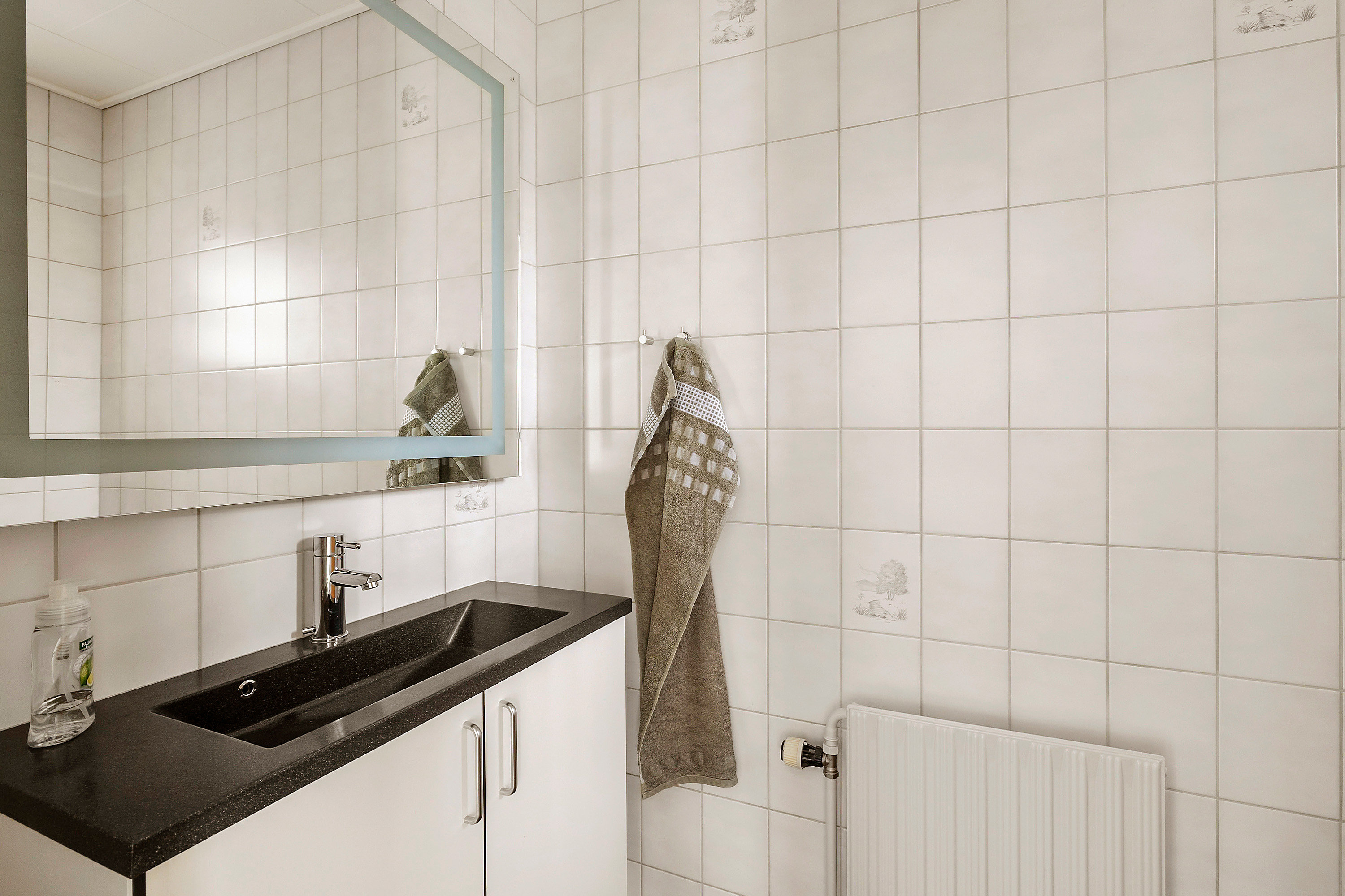 Fremhævet toilet billede i fuldskærmstilstand. Billede af Thorsvej 15, 4220 Korsør