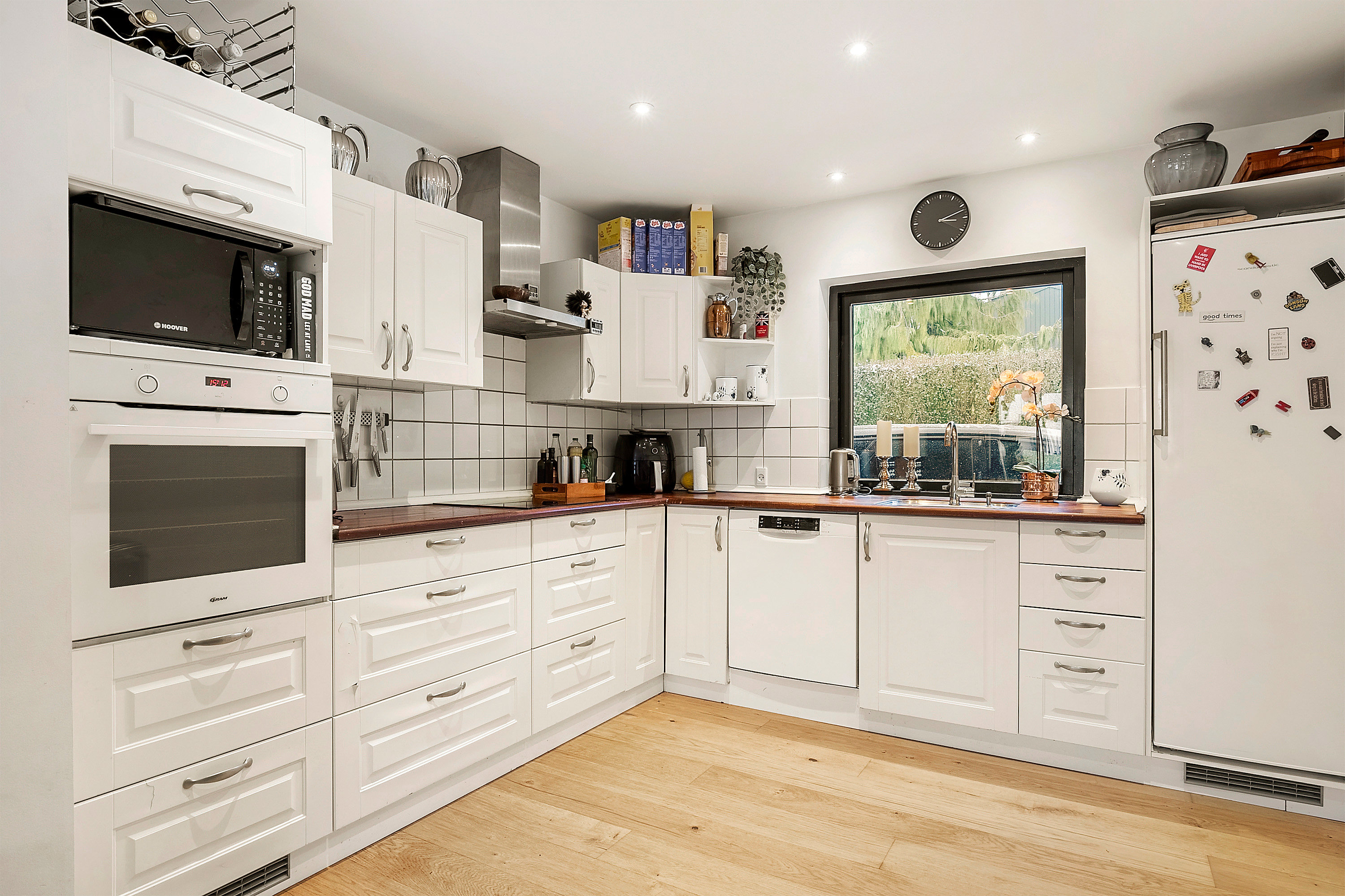 Fremhævet køkken billede i fuldskærmstilstand. Billede af Ølunden 17, 5330 Munkebo