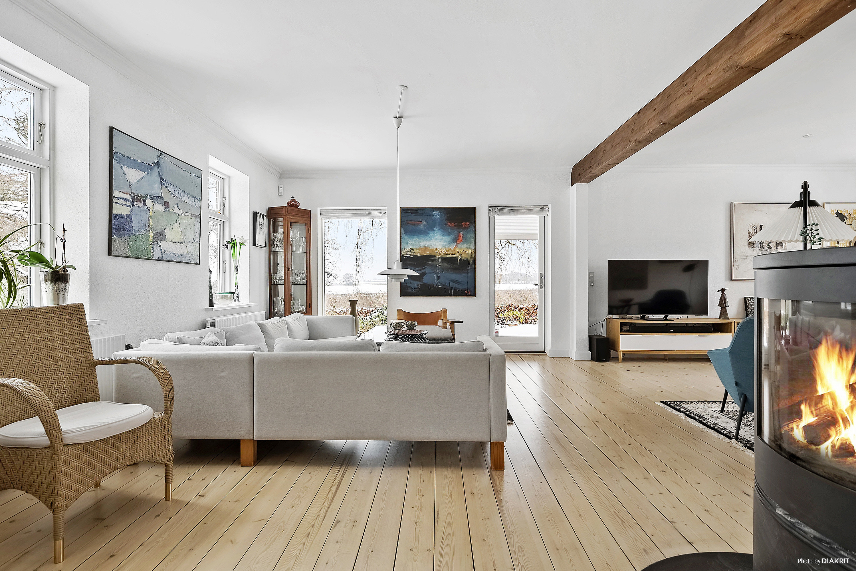 Fremhævet stue billede i fuldskærmstilstand. Billede af Blichersvej 25, Over Randlev, 8300 Odder