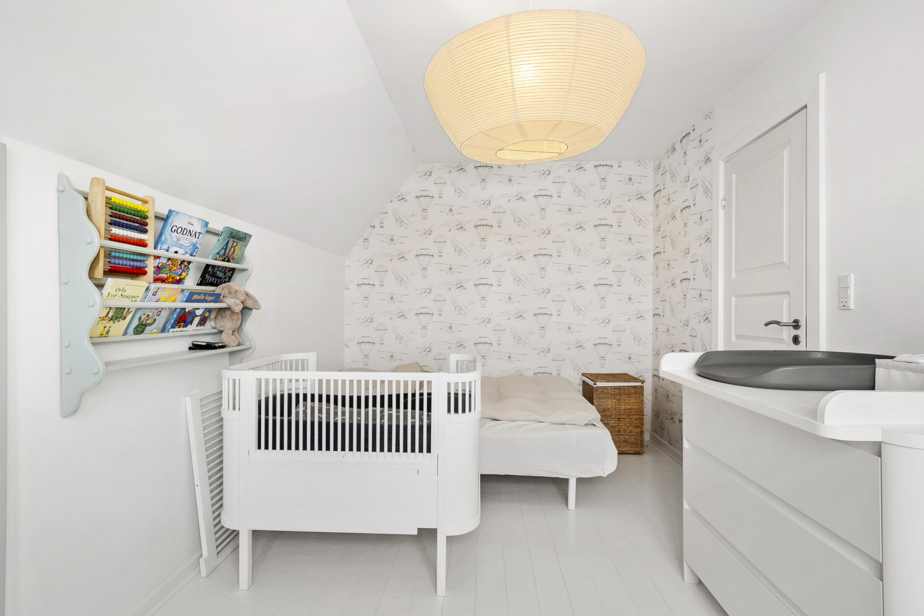 Fremhævet soveværelse billede i fuldskærmstilstand. Billede af Helsingborggade 27, 5000 Odense C