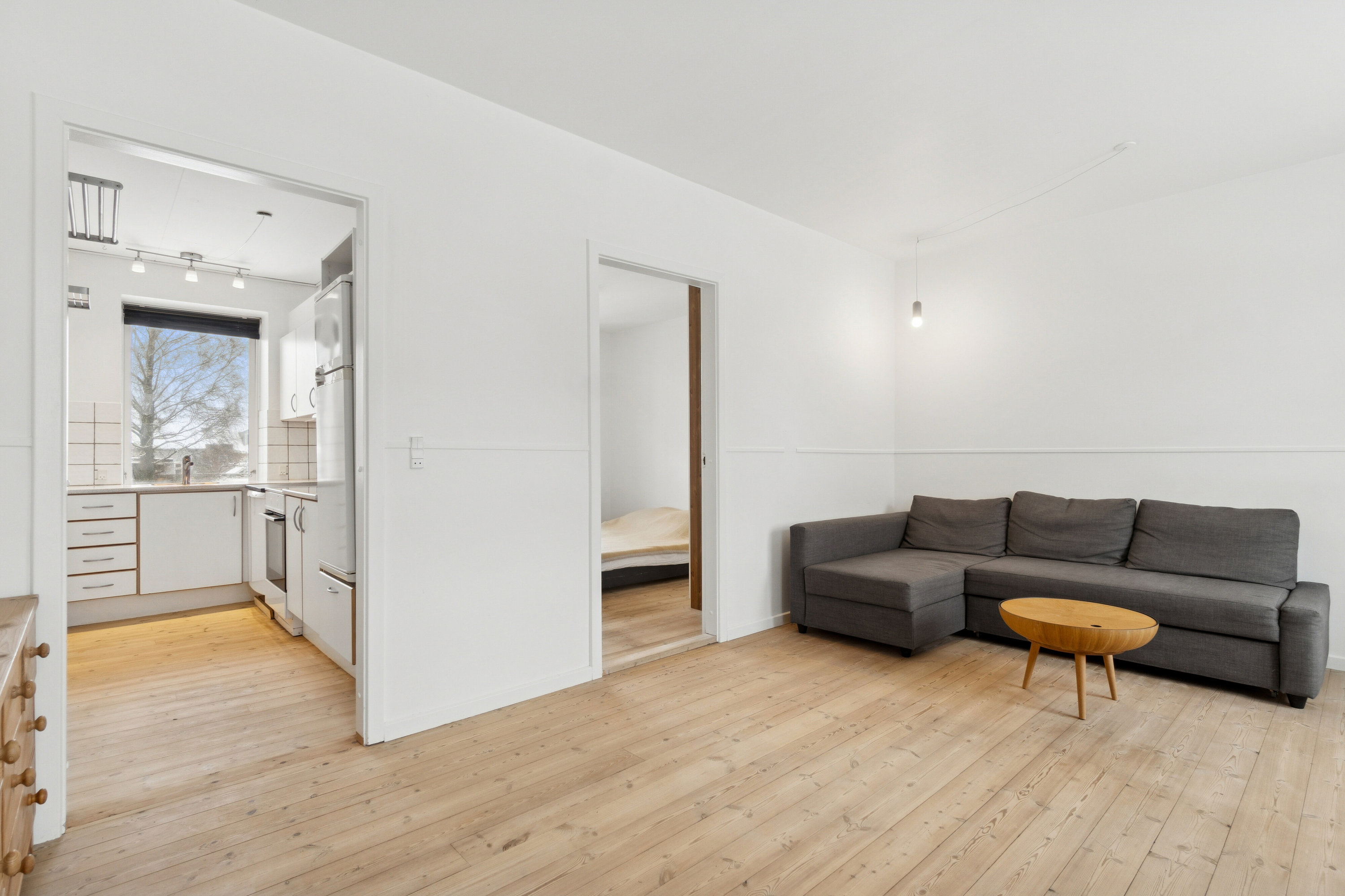 Fremhævet stue billede i fuldskærmstilstand. Billede af Frederiksberggade 48, st.., 8600 Silkeborg