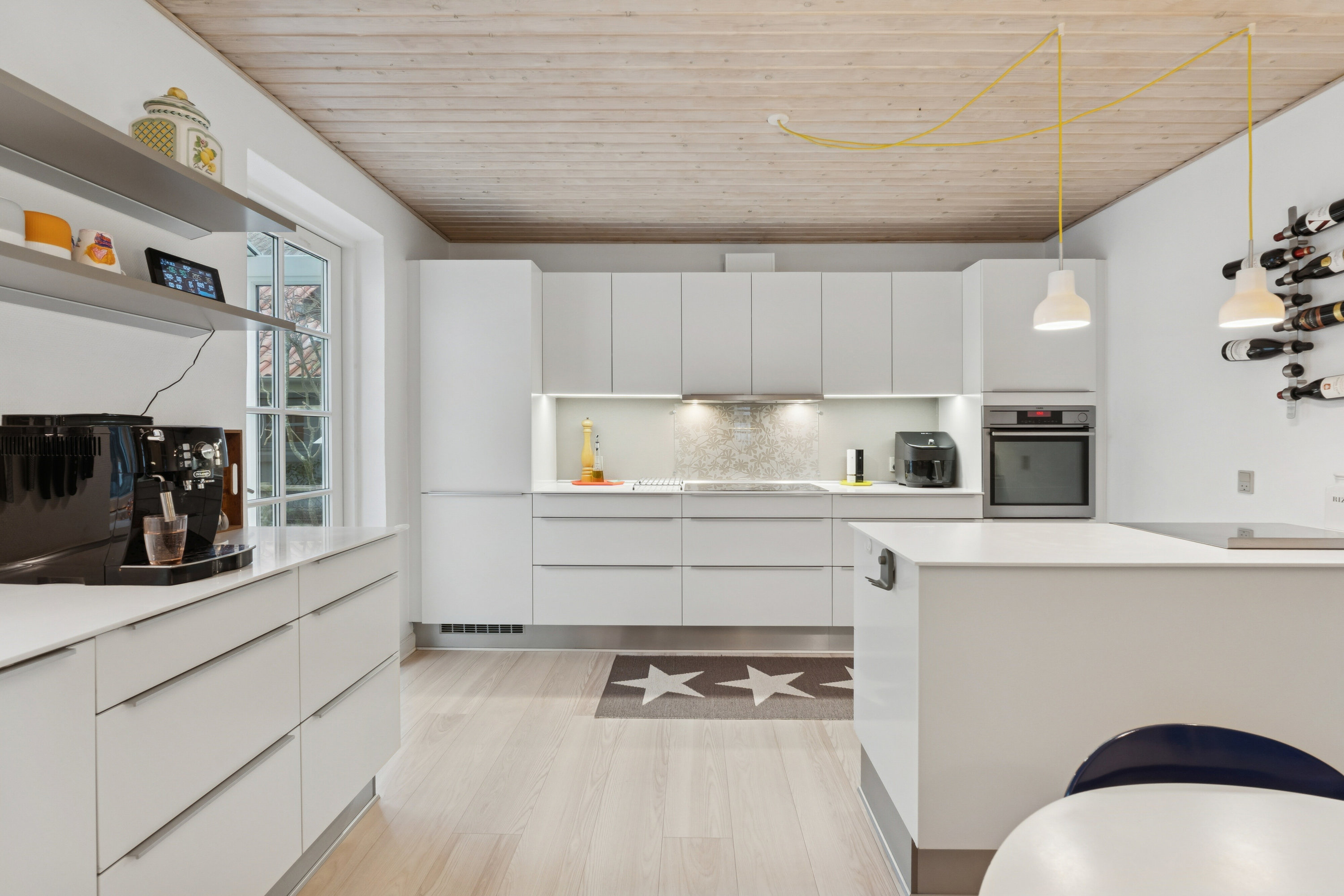 Fremhævet køkken billede i fuldskærmstilstand. Billede af Strandhuse 44, 5600 Faaborg