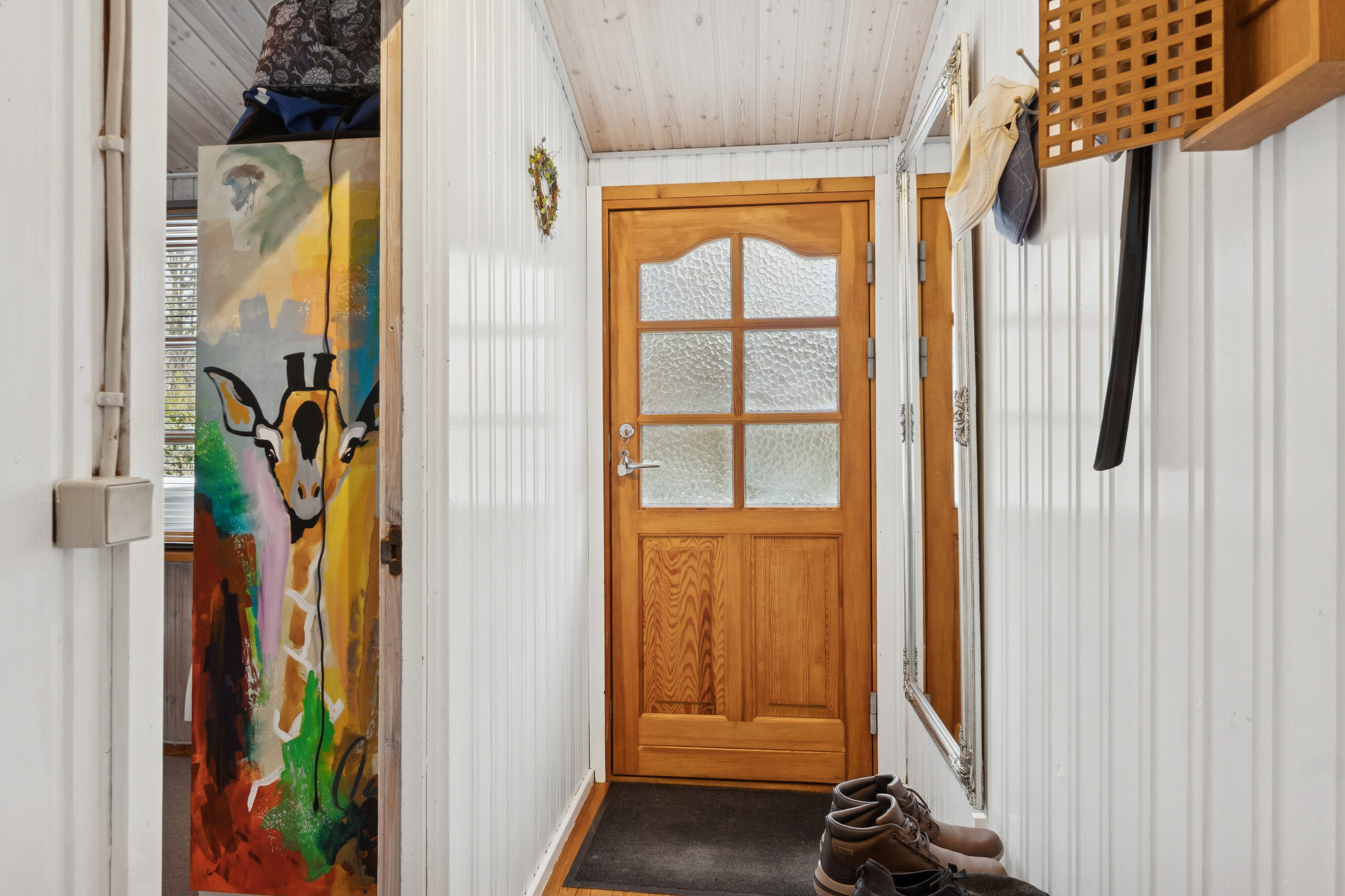 Fremhævet hall billede i fuldskærmstilstand. Billede af Møllebakken 30, 4793 Bogø By