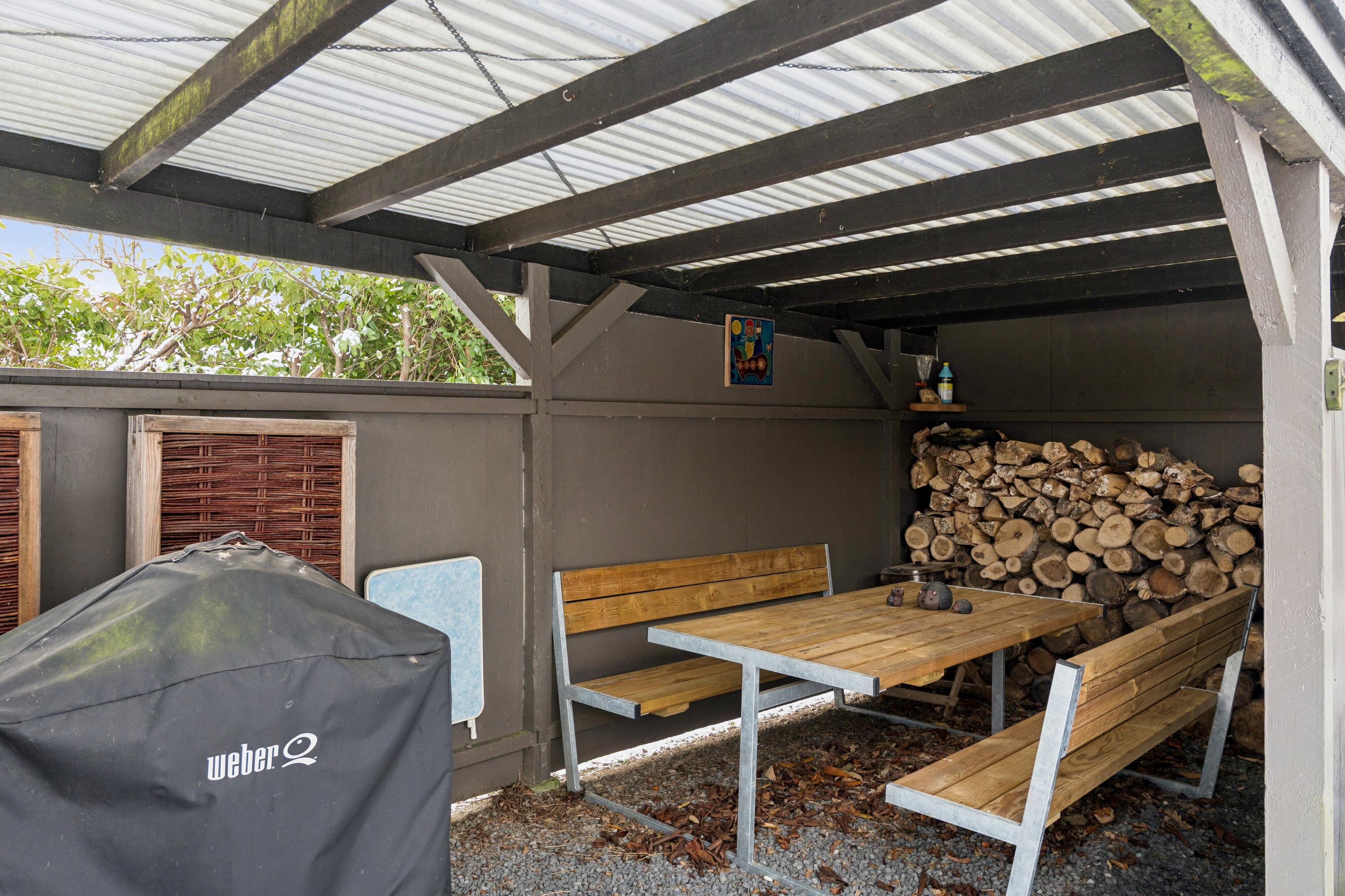 Fremhævet overdækket terrasse billede i fuldskærmstilstand. Billede af Møllebakken 30, 4793 Bogø By