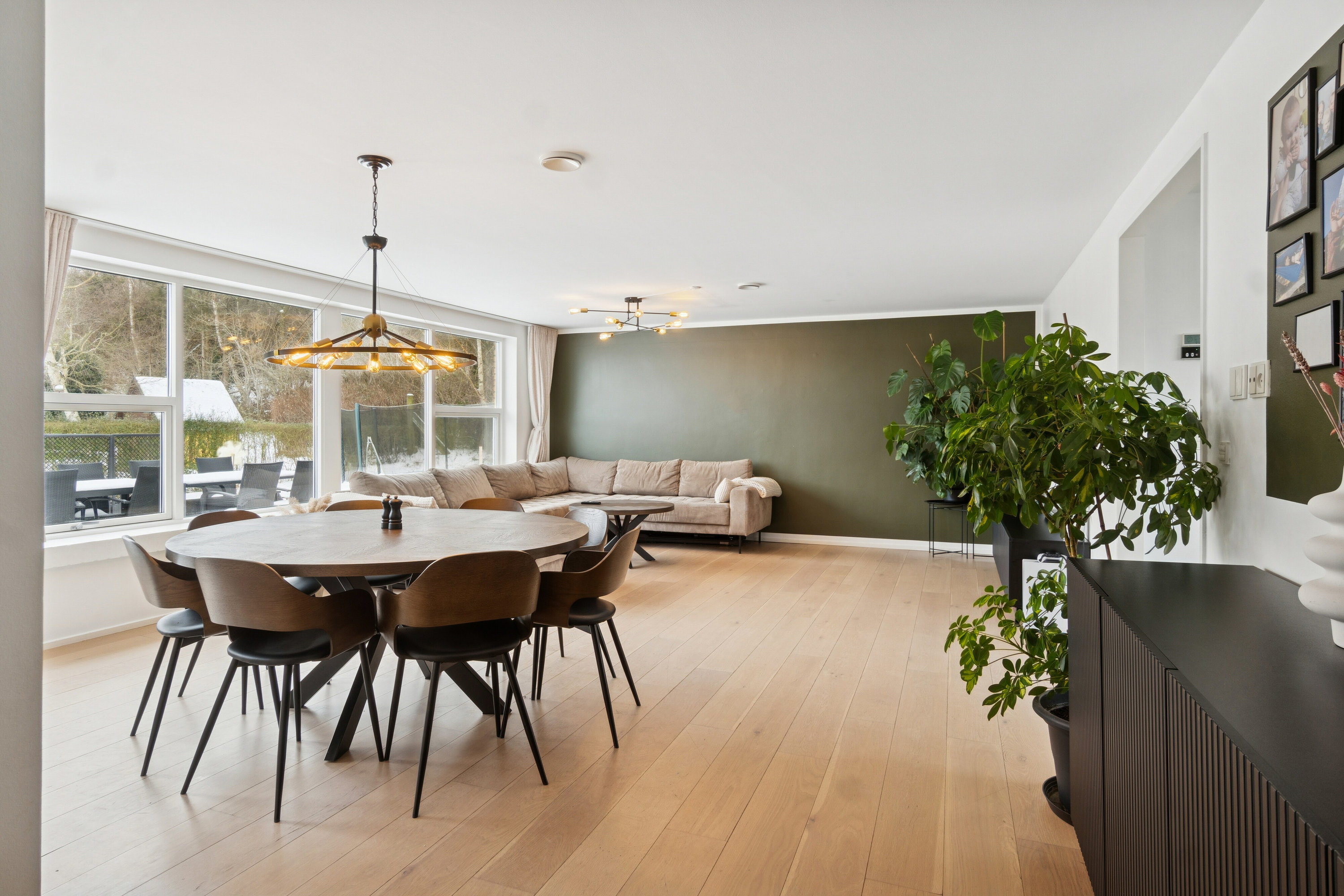 Fremhævet spisestue billede i fuldskærmstilstand. Billede af Rævebakken 17, 4400 Kalundborg