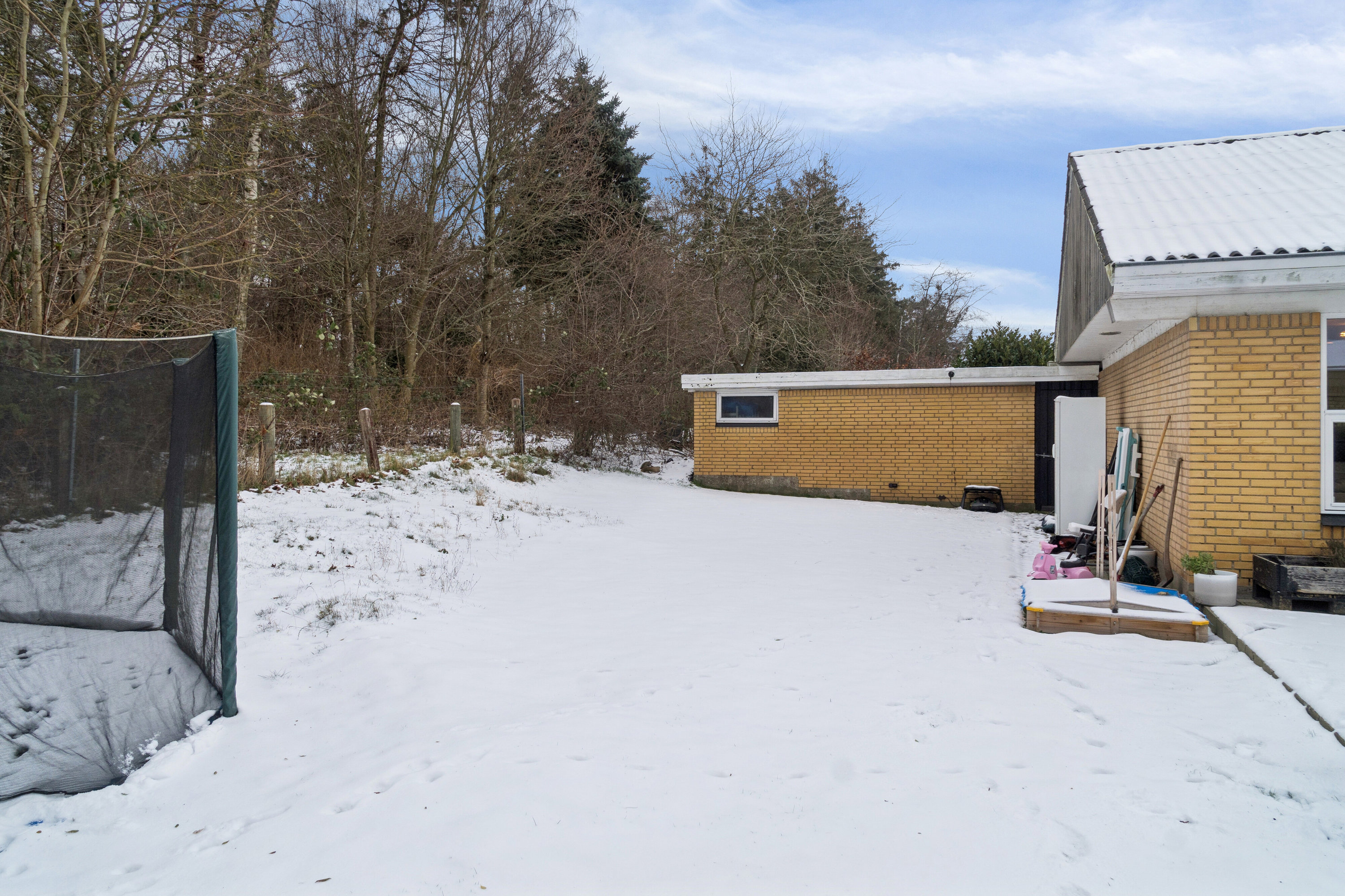 Fremhævet udendørs billede i fuldskærmstilstand. Billede af Rævebakken 17, 4400 Kalundborg