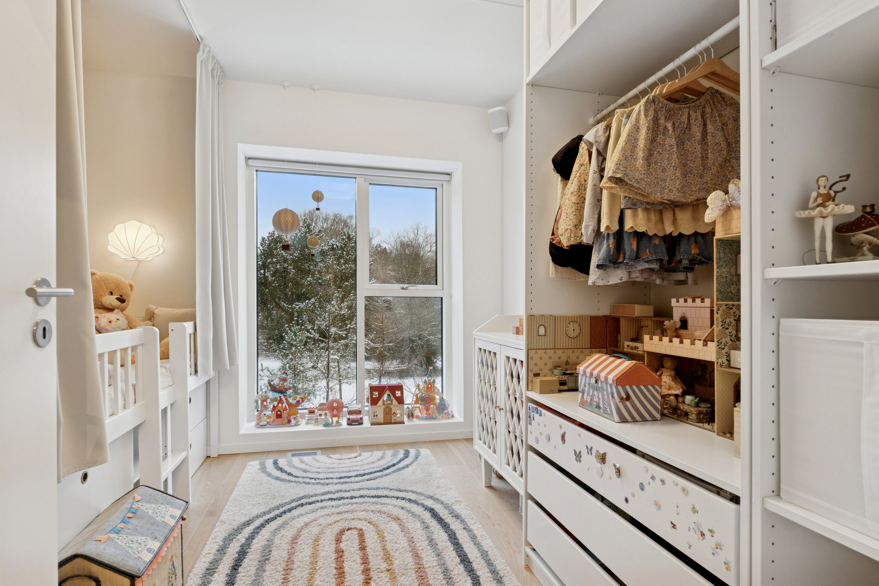 Fremhævet børneværelse billede i fuldskærmstilstand. Billede af Plantagevej 49, 1. tv., 2610 Rødovre