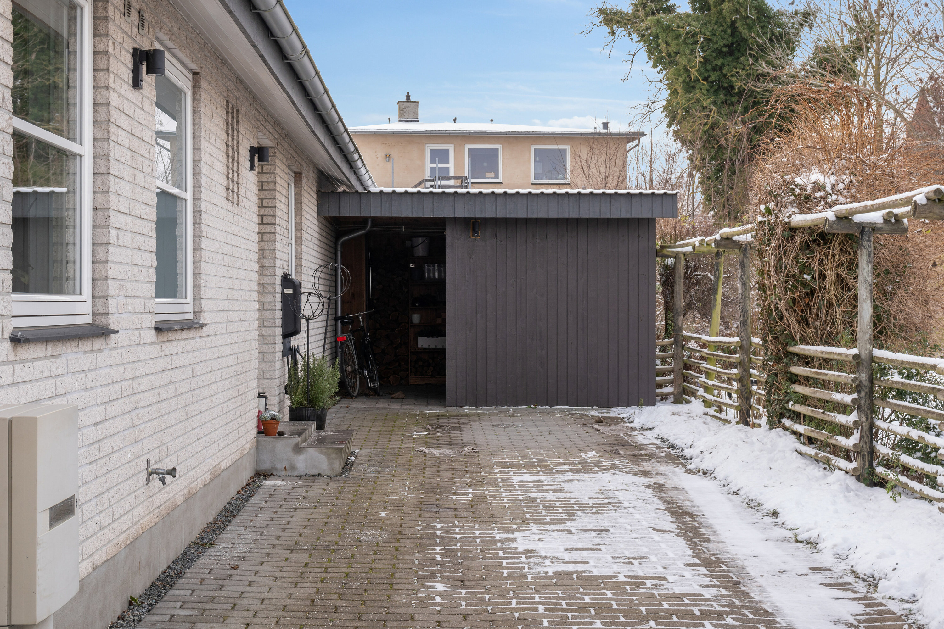 Fremhævet udendørs billede i fuldskærmstilstand. Billede af Rolighedsvej 7, 4070 Kirke Hyllinge