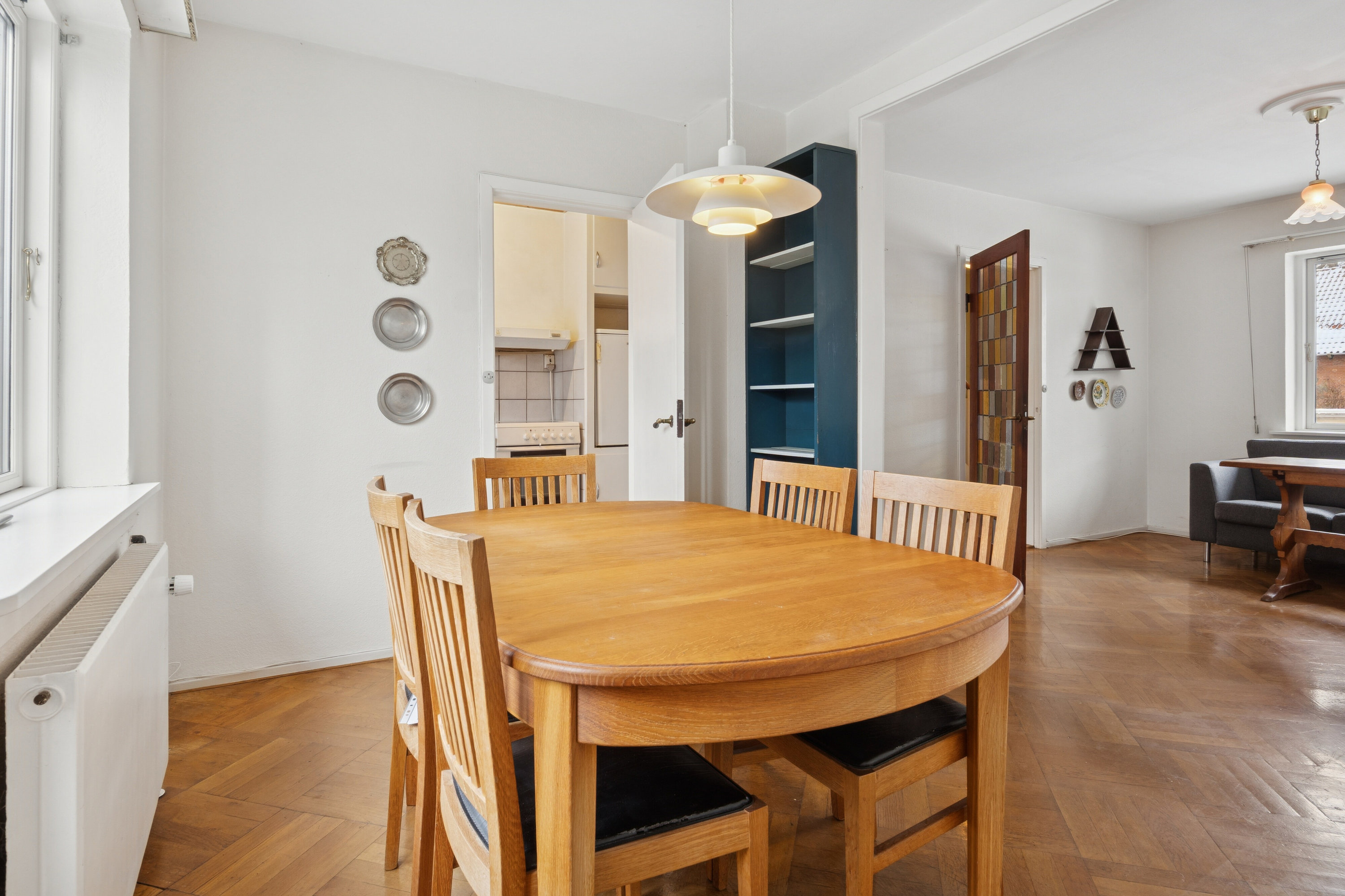 Fremhævet spisestue/alrum billede i fuldskærmstilstand. Billede af Lyngtoften 20, 2800 Kongens Lyngby