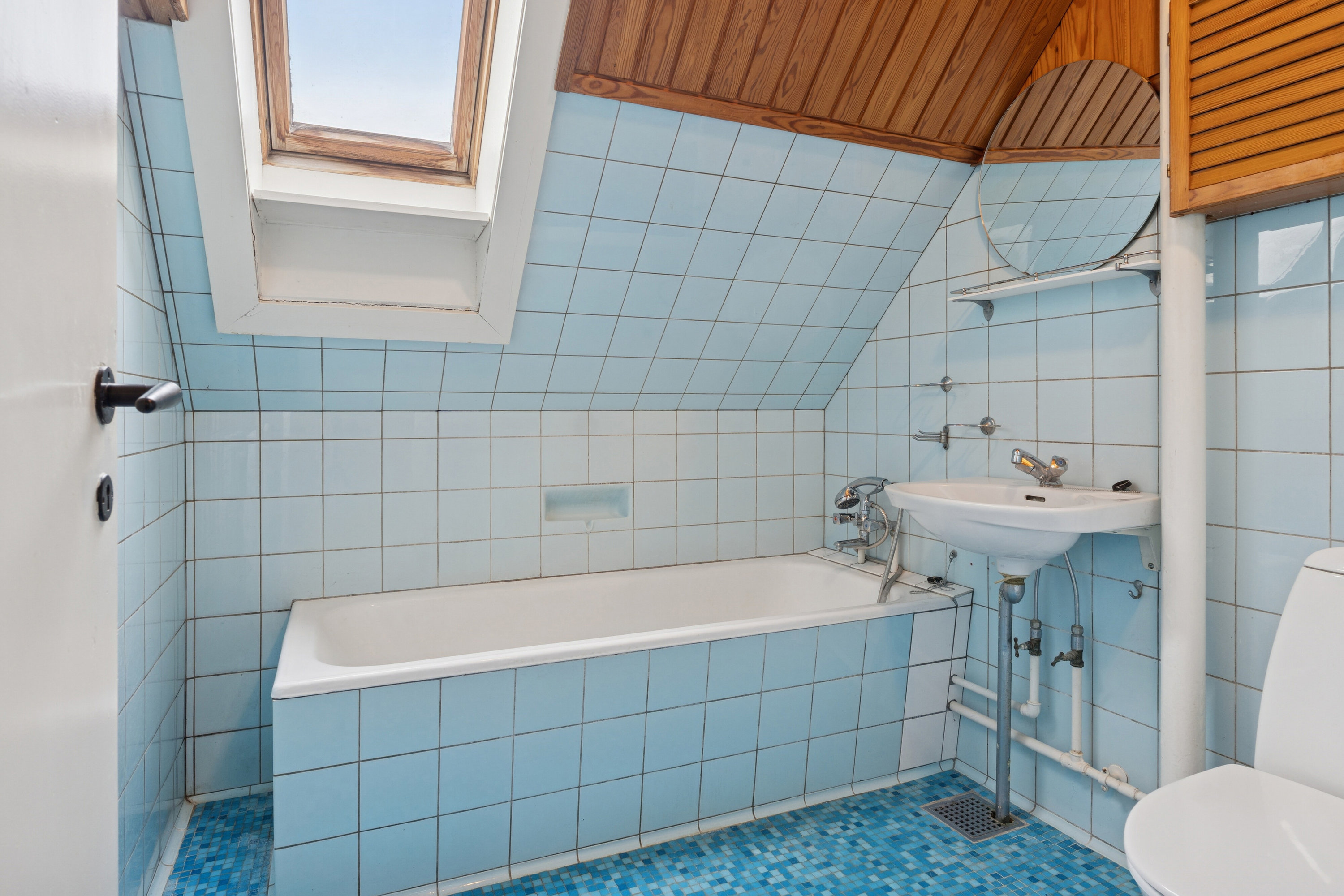 Fremhævet badeværelse billede i fuldskærmstilstand. Billede af Lyngtoften 20, 2800 Kongens Lyngby