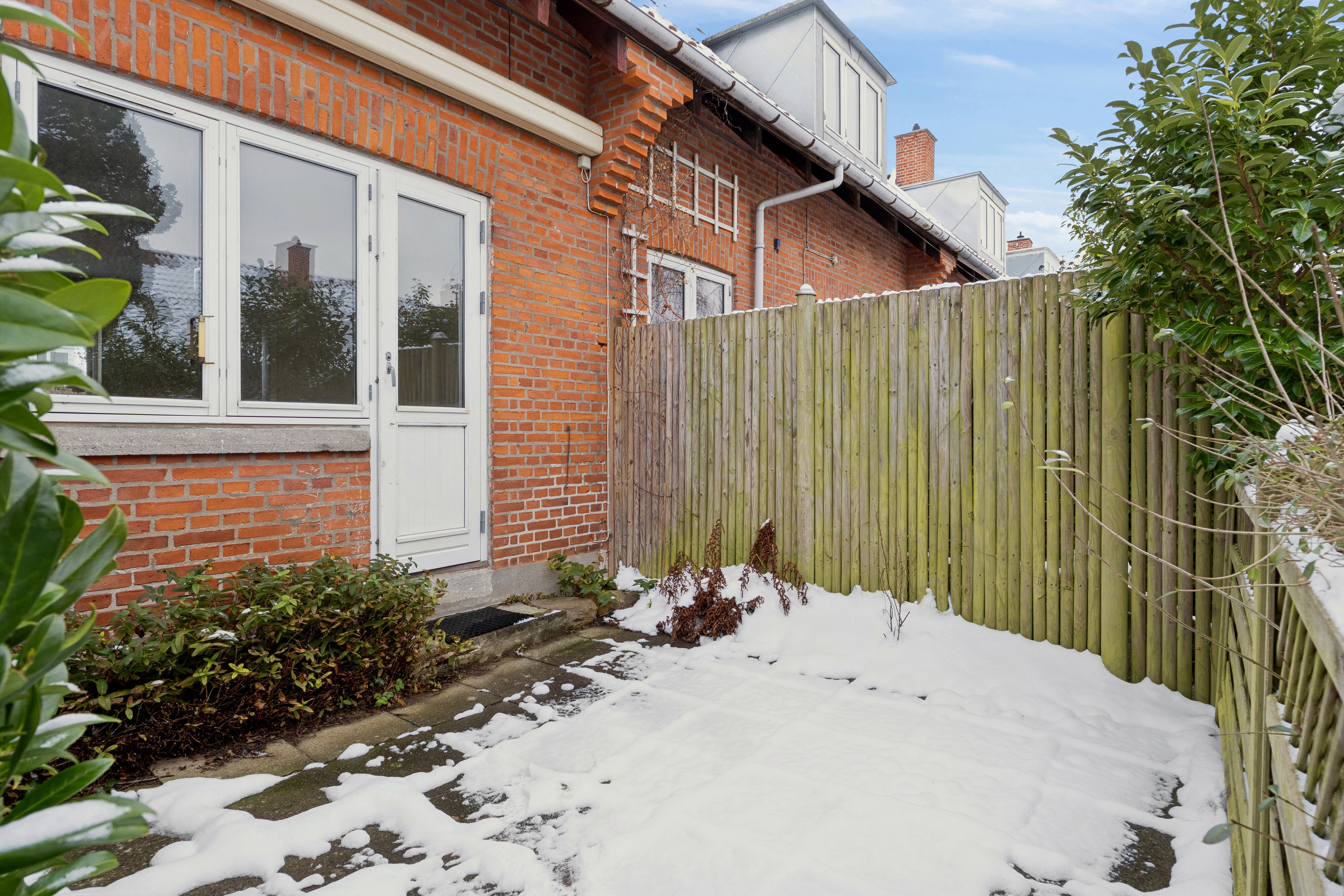 Fremhævet udendørs billede i fuldskærmstilstand. Billede af Lyngtoften 20, 2800 Kongens Lyngby