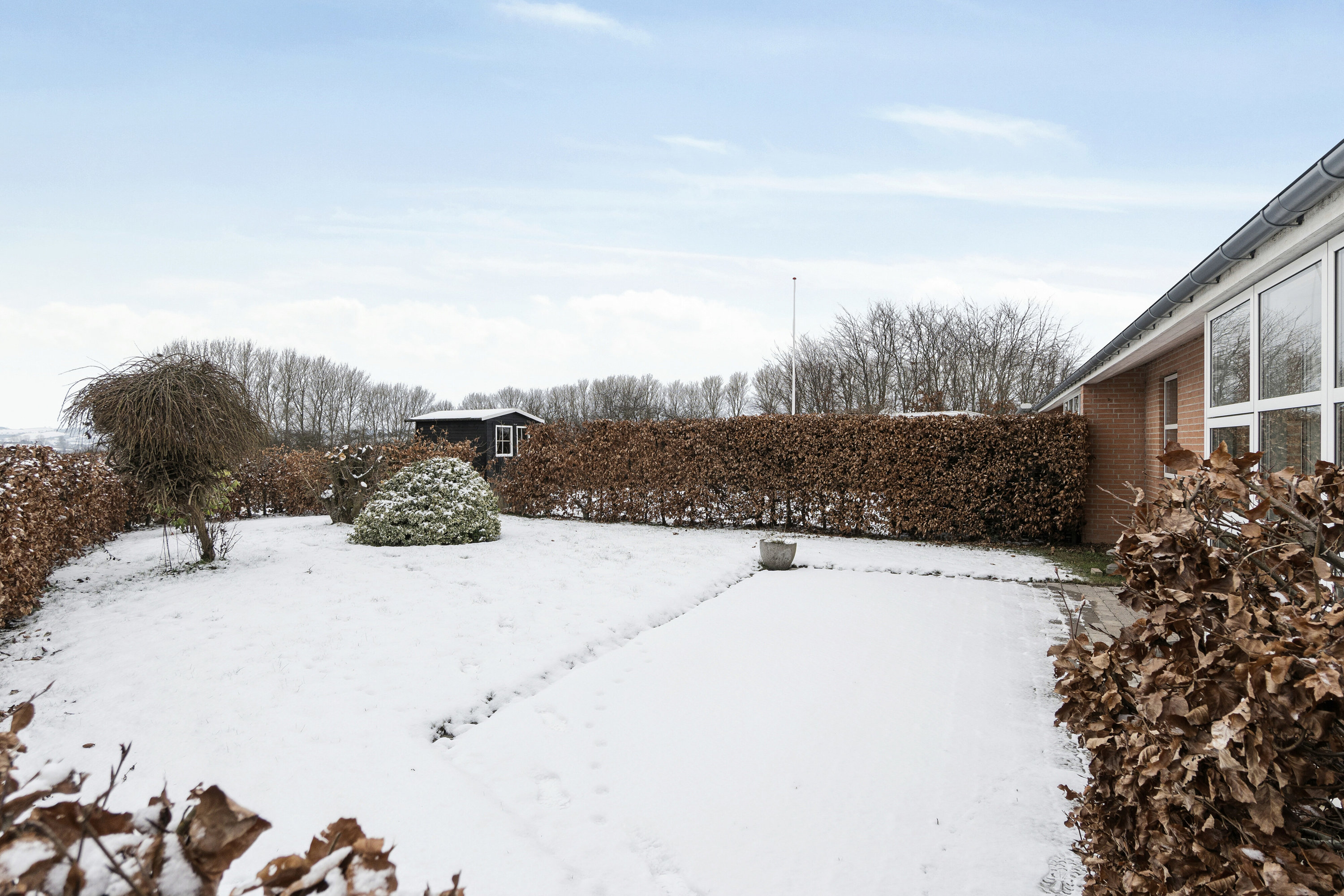 Fremhævet udendørs billede i fuldskærmstilstand. Billede af Blomstervænget 86, 4550 Asnæs
