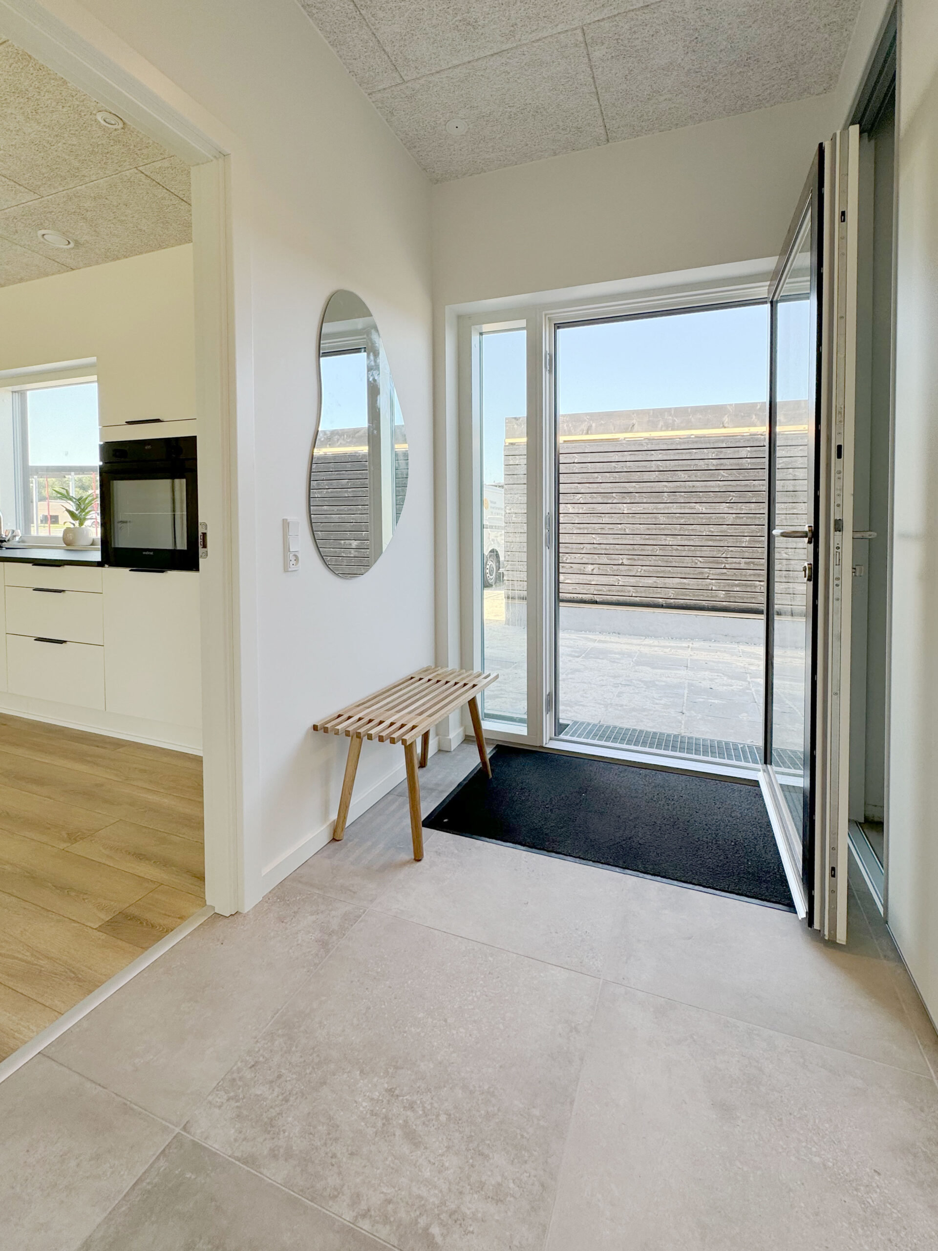 Fremhævet  billede i fuldskærmstilstand. Billede af Æblerosen 25, 7190 Billund