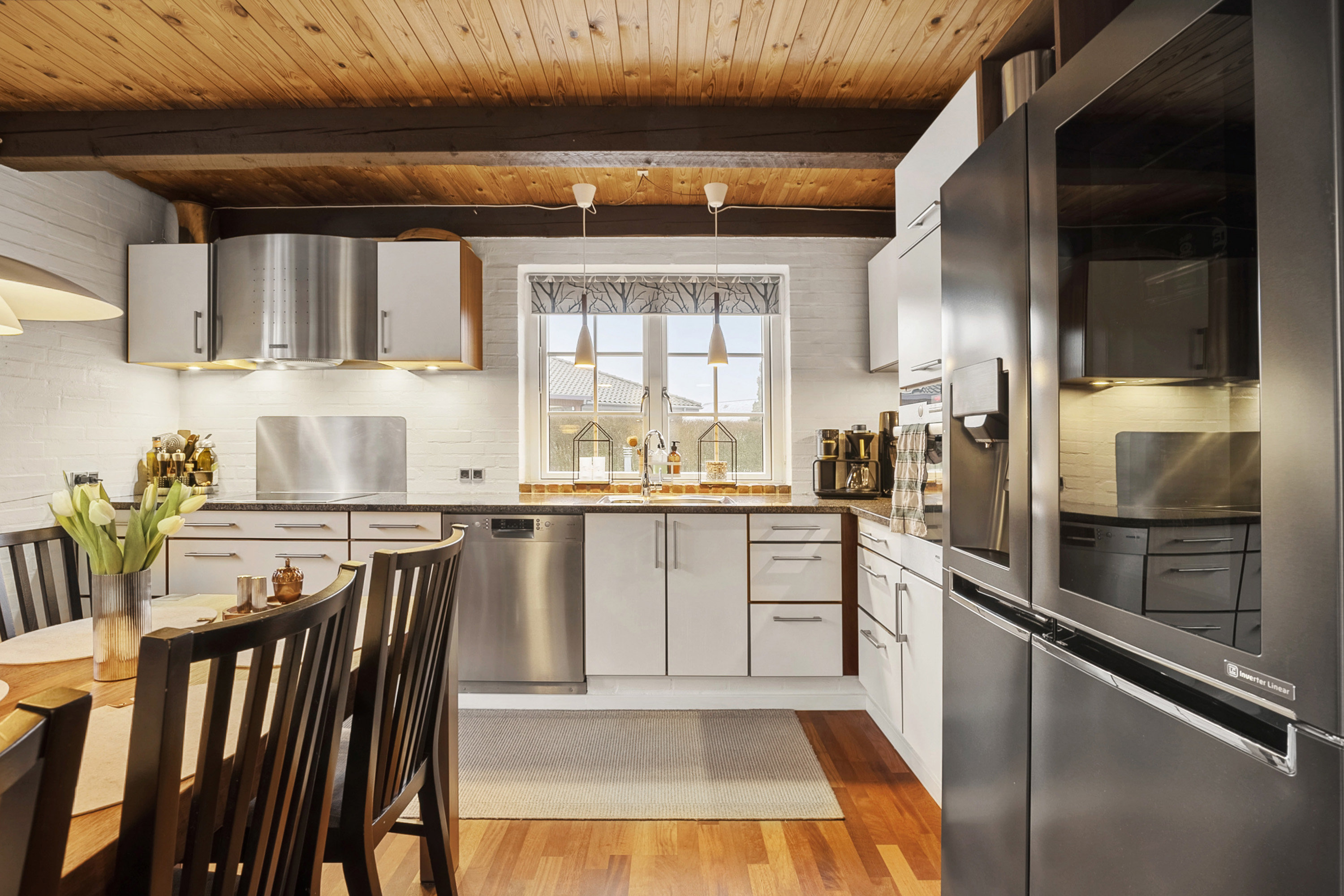 Fremhævet køkken billede i fuldskærmstilstand. Billede af Kærnehøjvej 106, Højby, 5260 Odense S