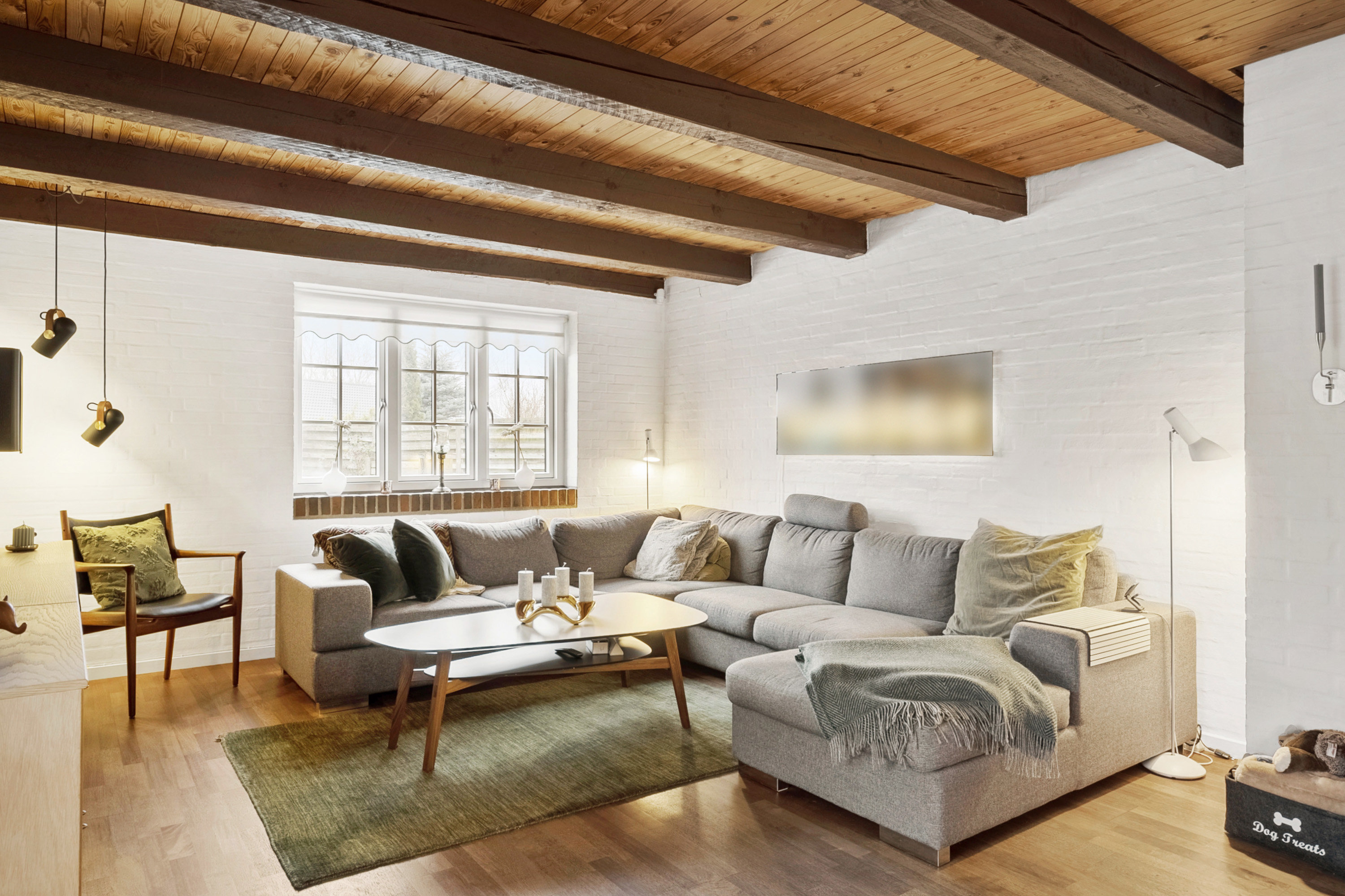 Fremhævet stue billede i fuldskærmstilstand. Billede af Kærnehøjvej 106, Højby, 5260 Odense S