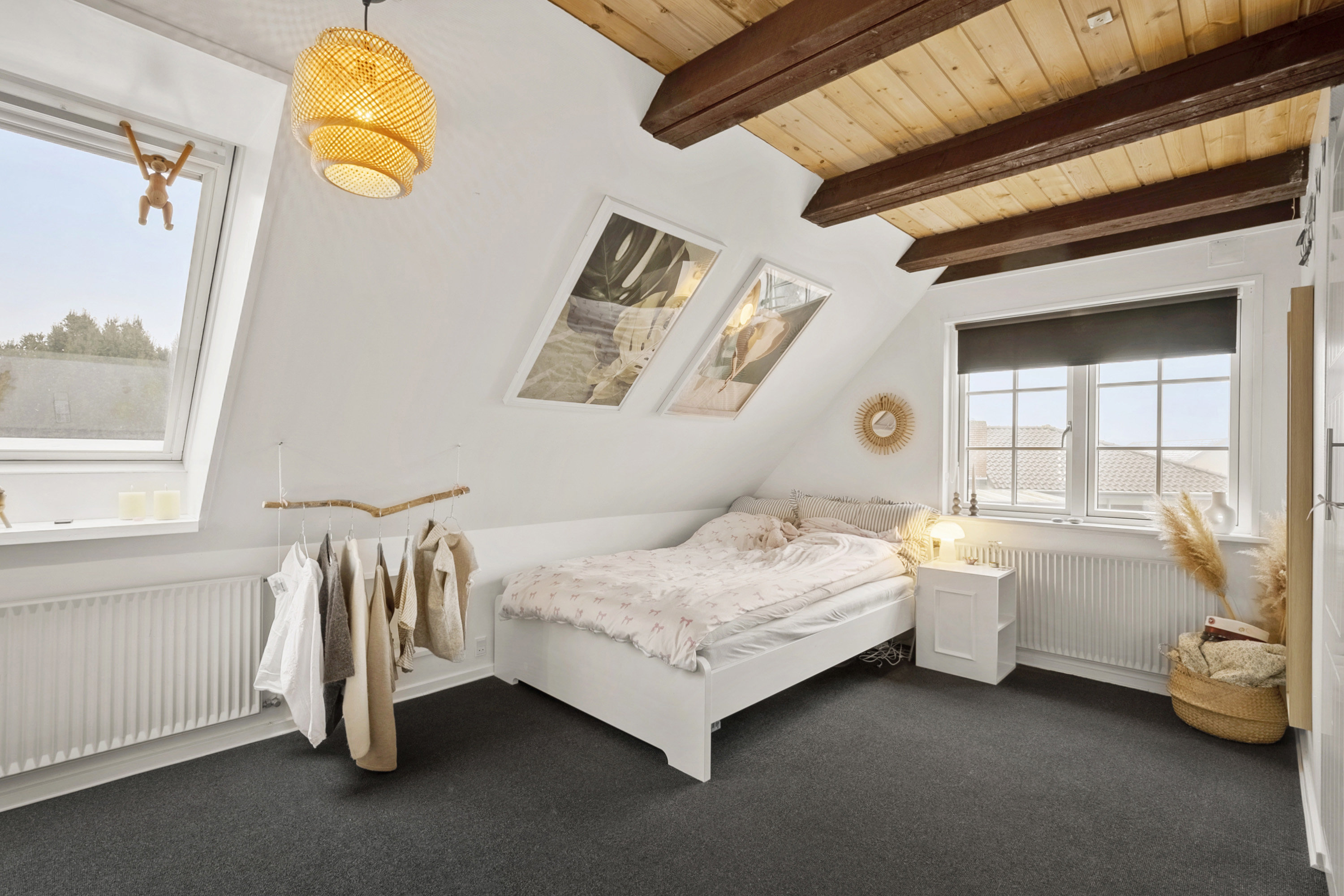 Fremhævet soveværelse billede i fuldskærmstilstand. Billede af Kærnehøjvej 106, Højby, 5260 Odense S